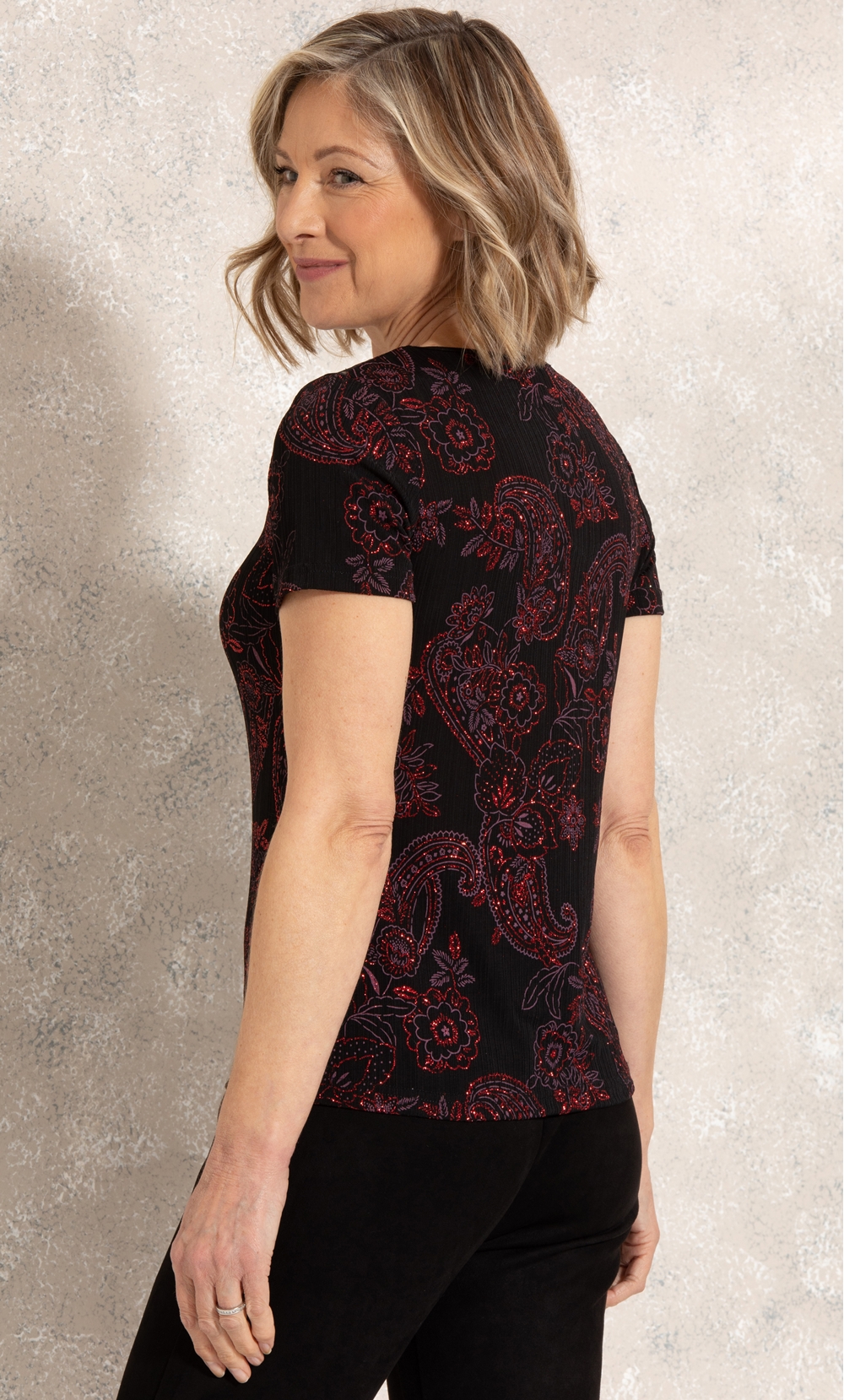 Anna Rose Glitter Print Short Sleeve Top