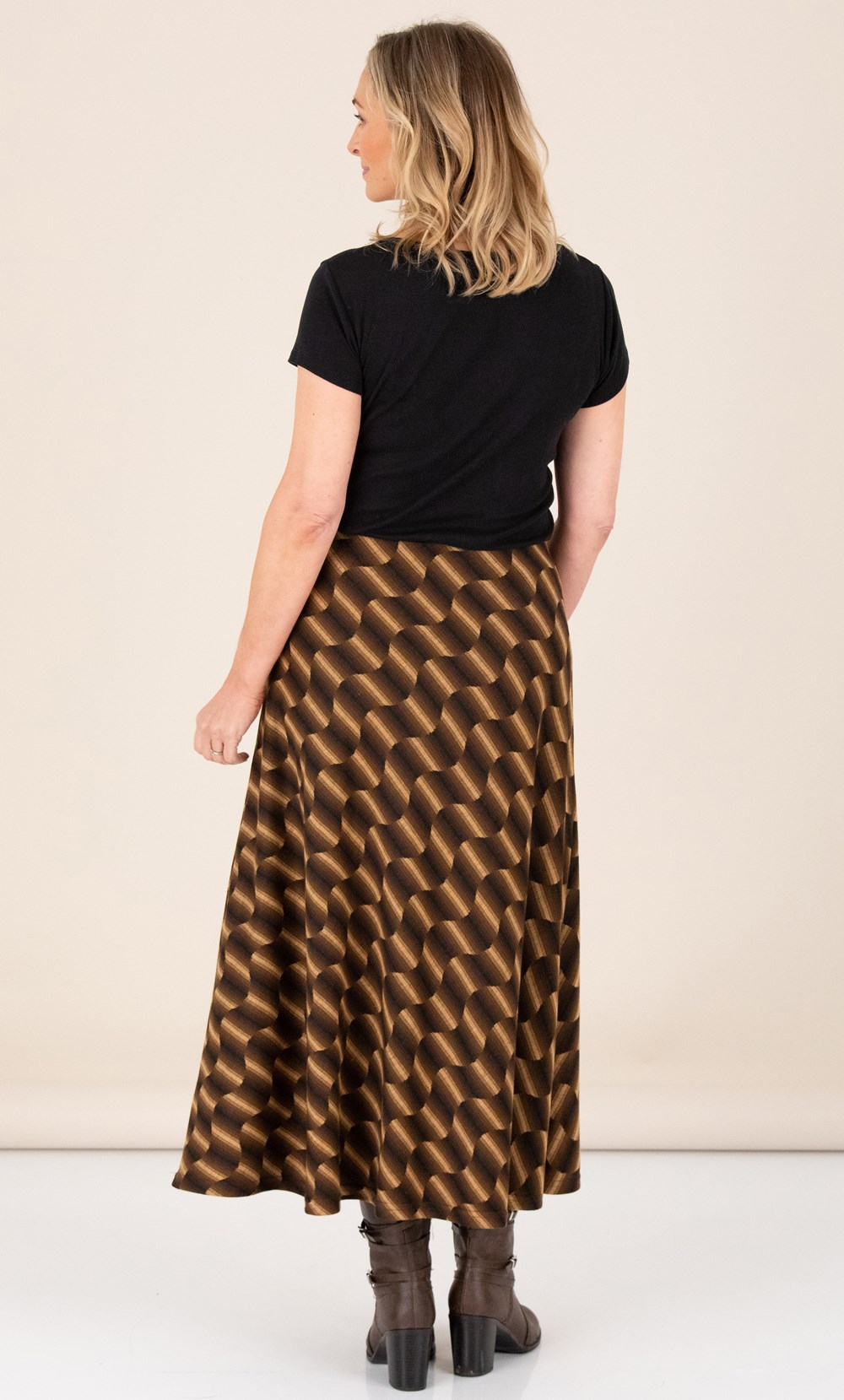 Fit And Flare Patterned Maxi Skirt in Brown | Klass