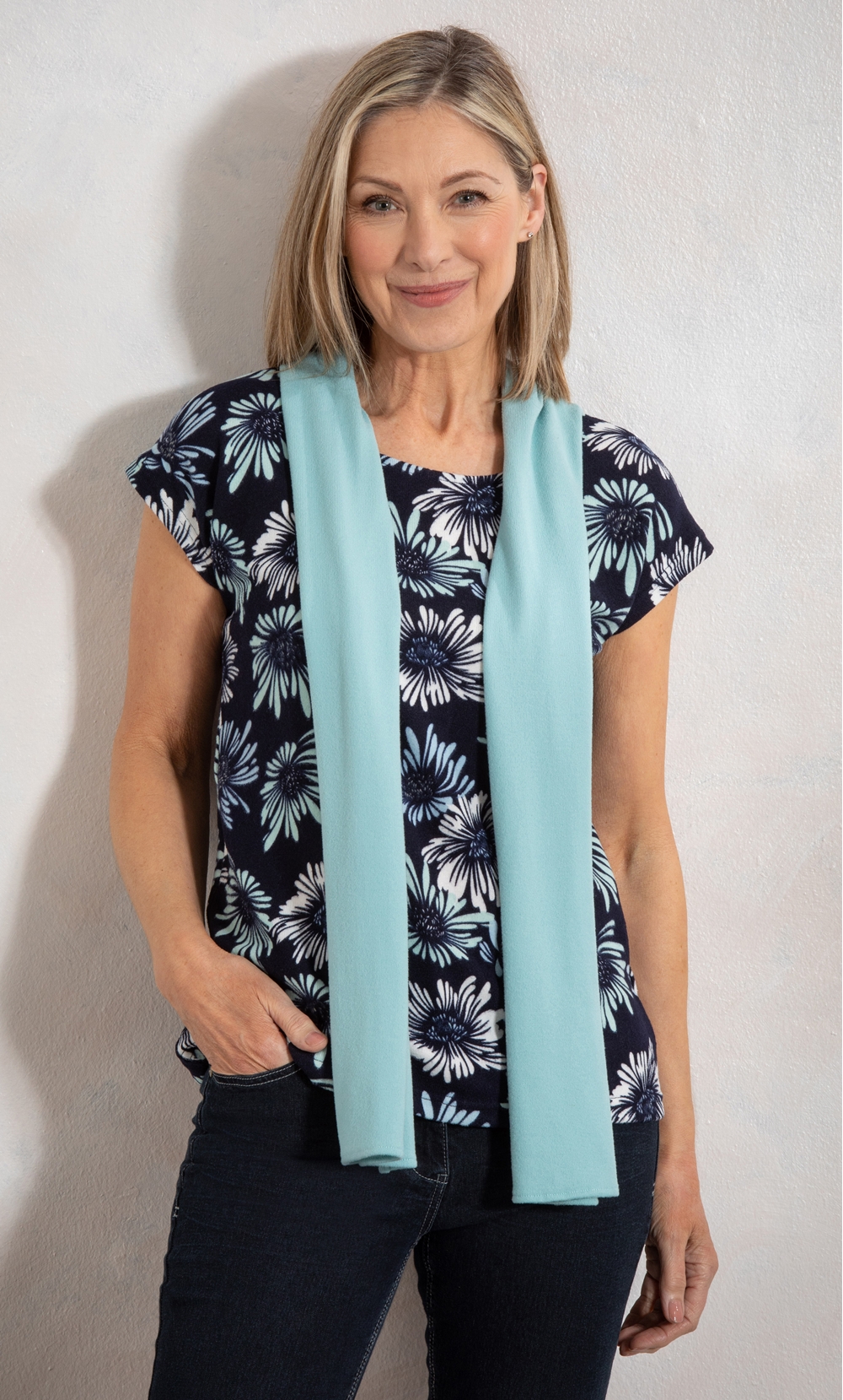 Anna Rose Floral Print Knit Top With Scarf
