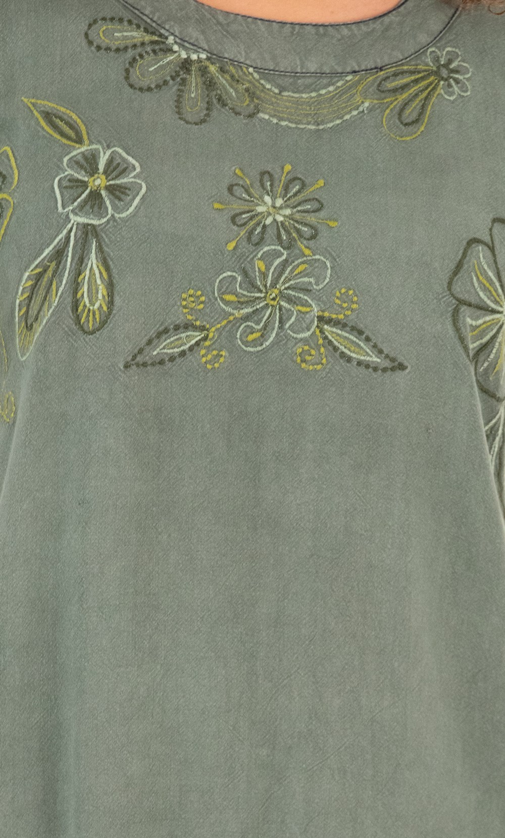 Embroidered Washed Short Sleeve Tunic