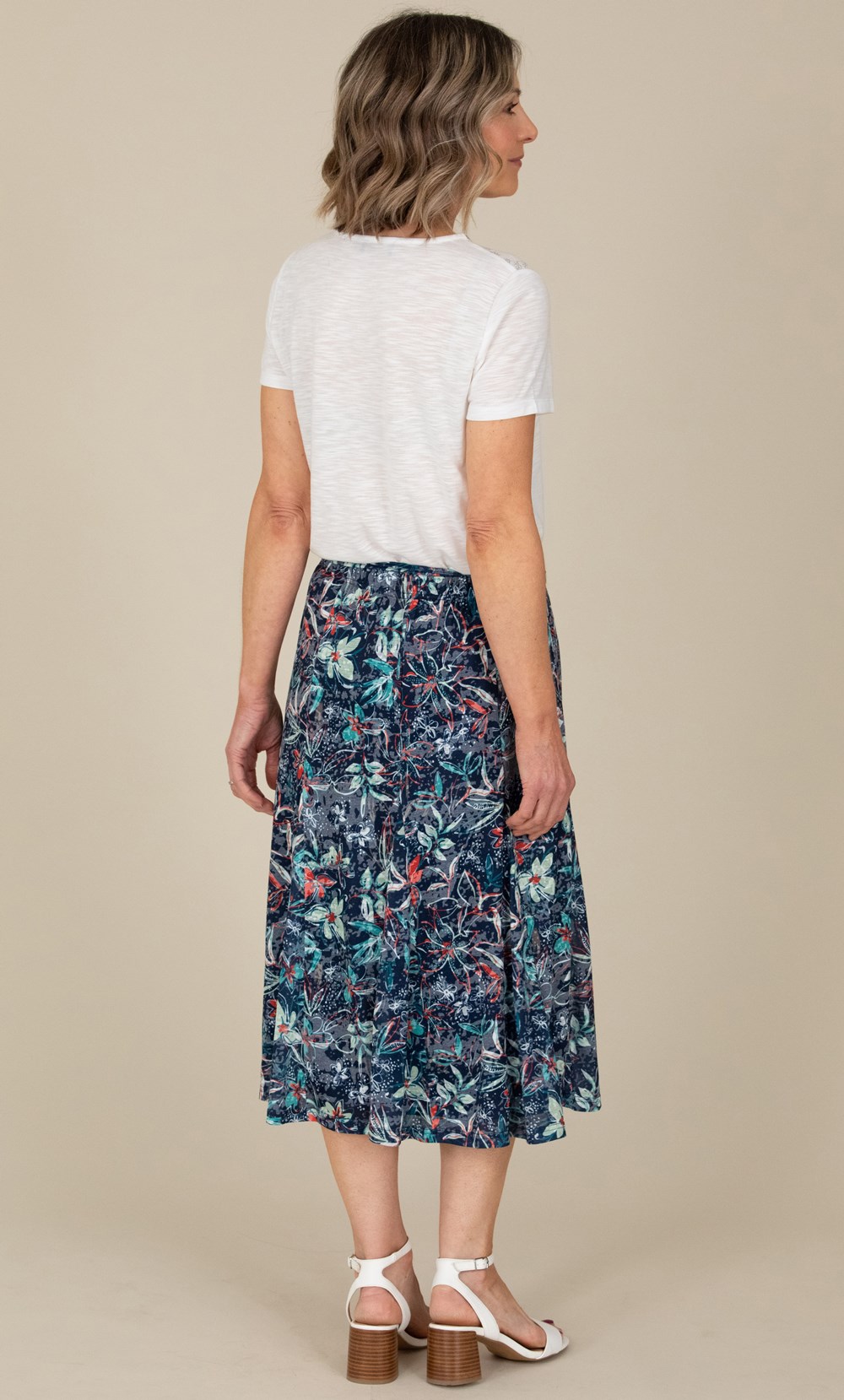 Anna Rose Botanical Print Pull On Midi Skirt