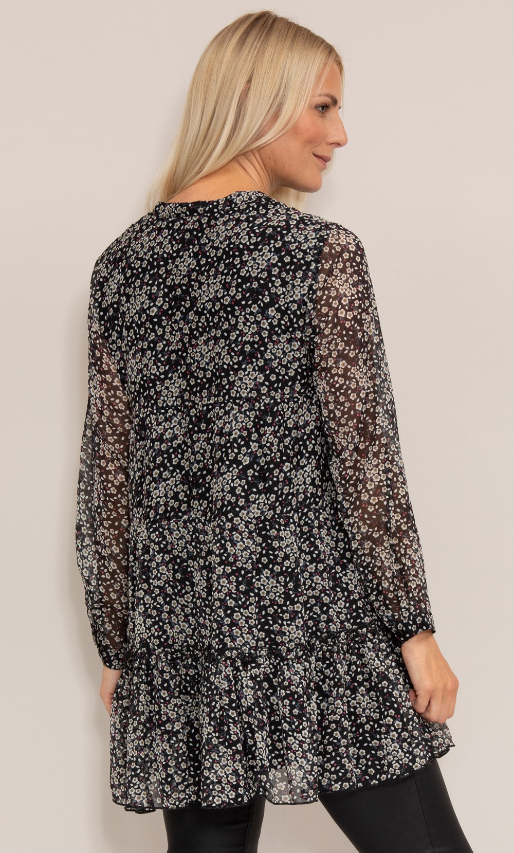 Dainty Floral Printed Crinkle Chiffon Tunic