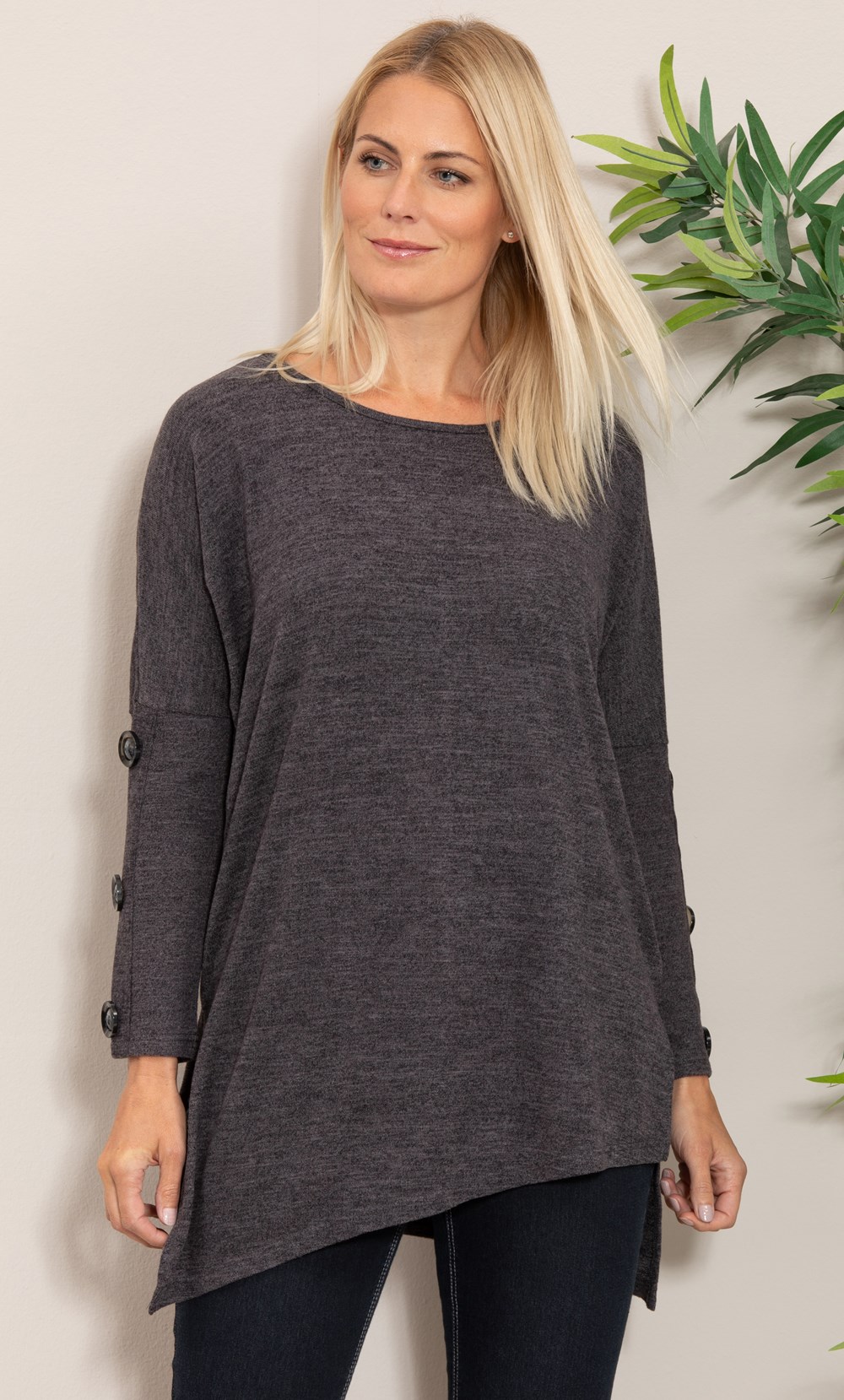 Oversized Knitted Tunic in Grey | Klass