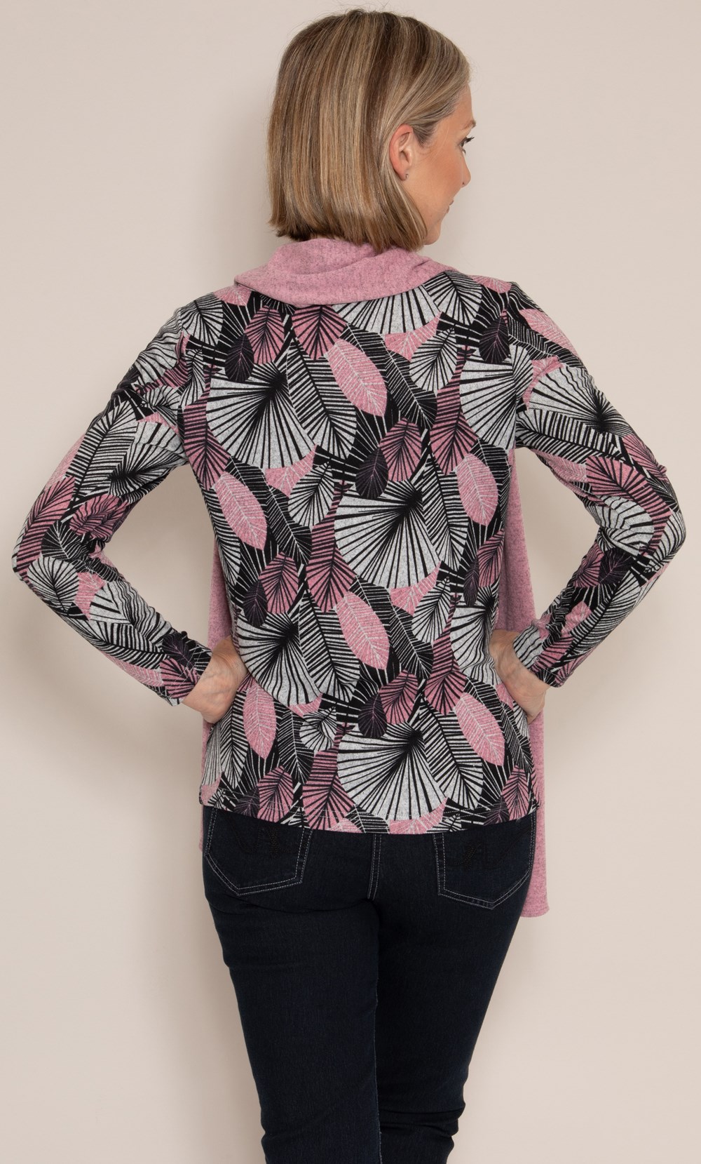 Anna Rose Printed Brushed Knit Top with Scarf