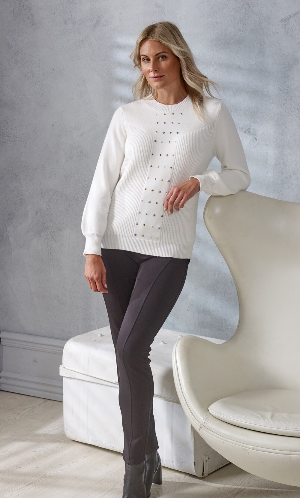 Embellished Long Sleeve Knit Top