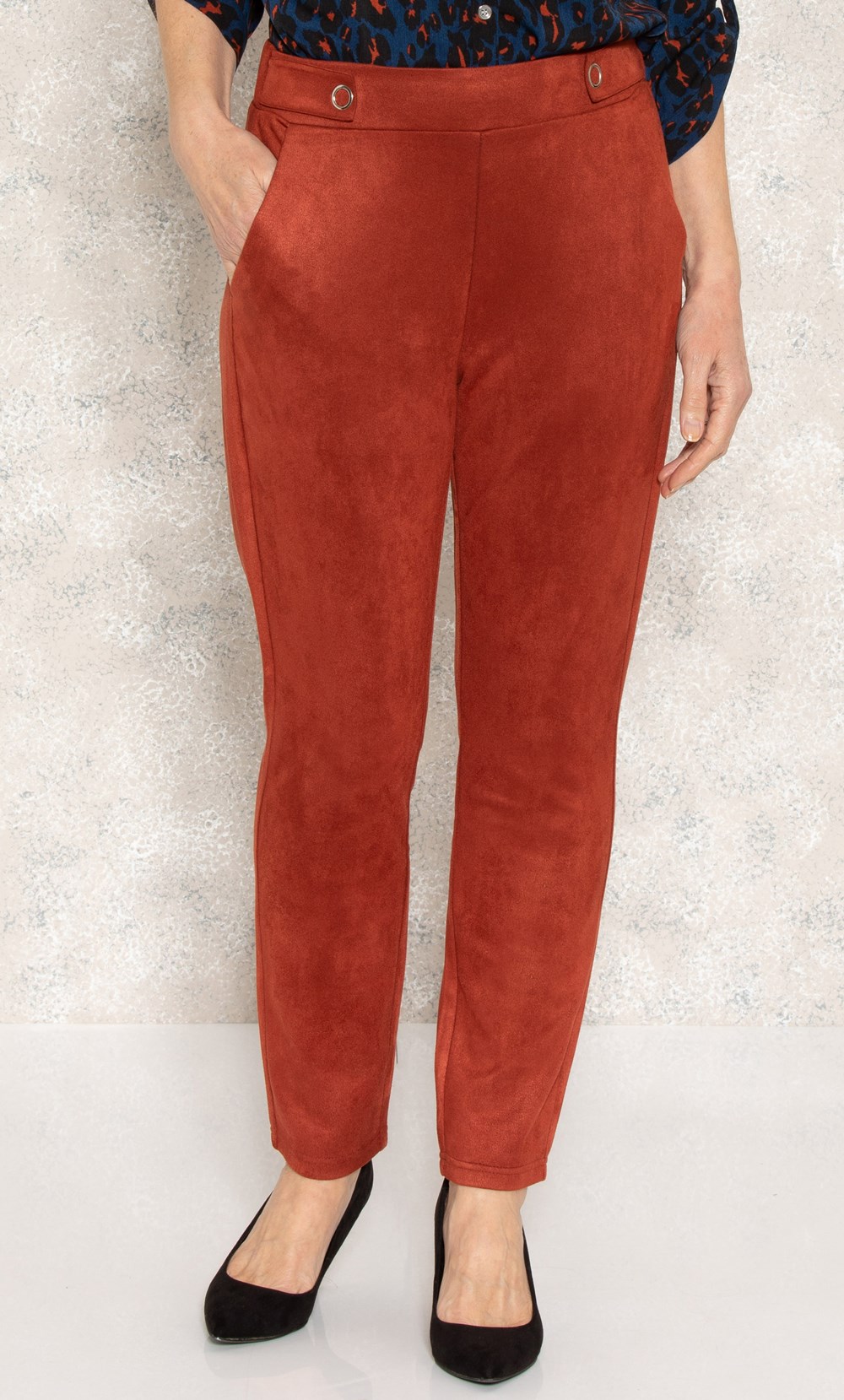 Anna Rose Pull On 27 Inch Suedette Trousers In Red Klass