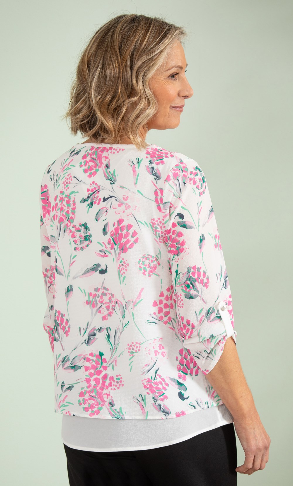 Anna Rose Floral Layer Top With Necklace