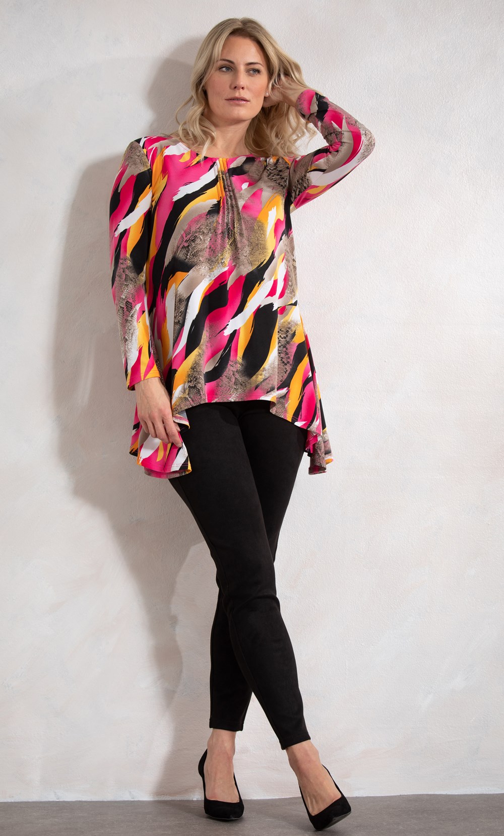Brands - Klass Printed Long Sleeve Jersey Dip Hem Top Pink/Orange/Black Women’s
