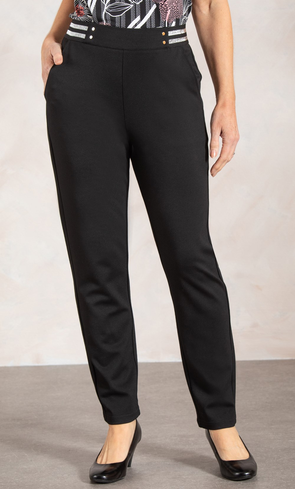 Anna Rose Ponte Pull On Tapered Leg Trousers