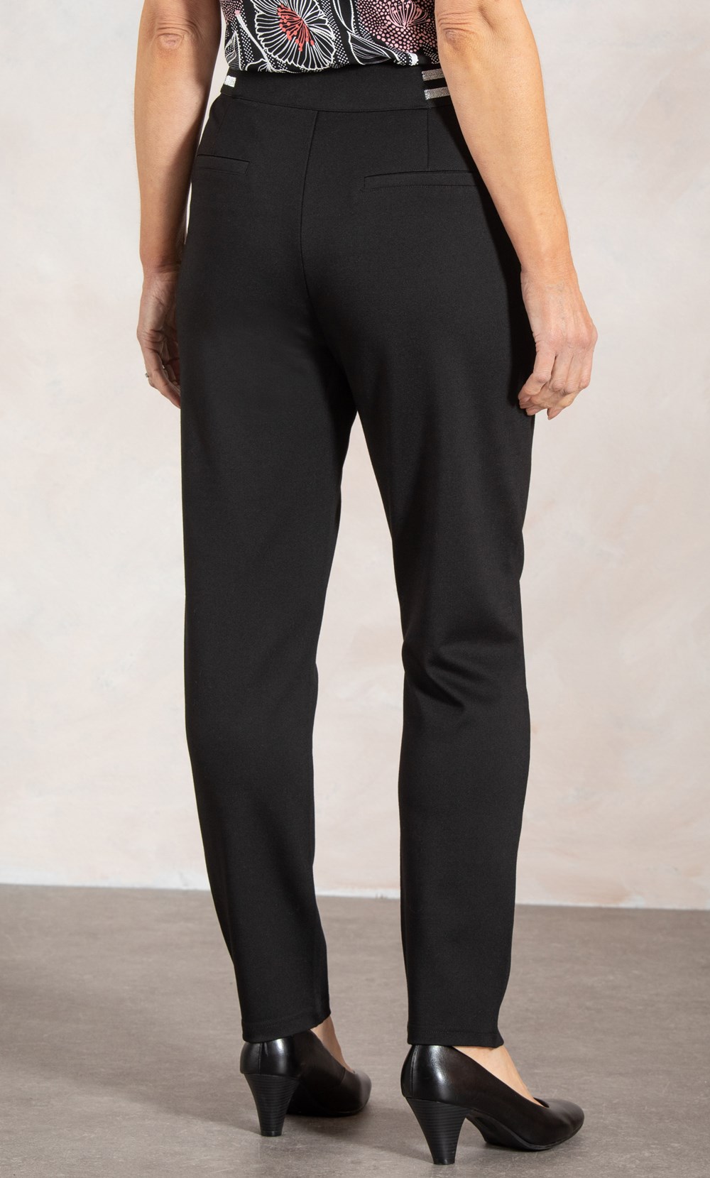 Anna Rose Ponte Pull On Tapered Leg Trousers