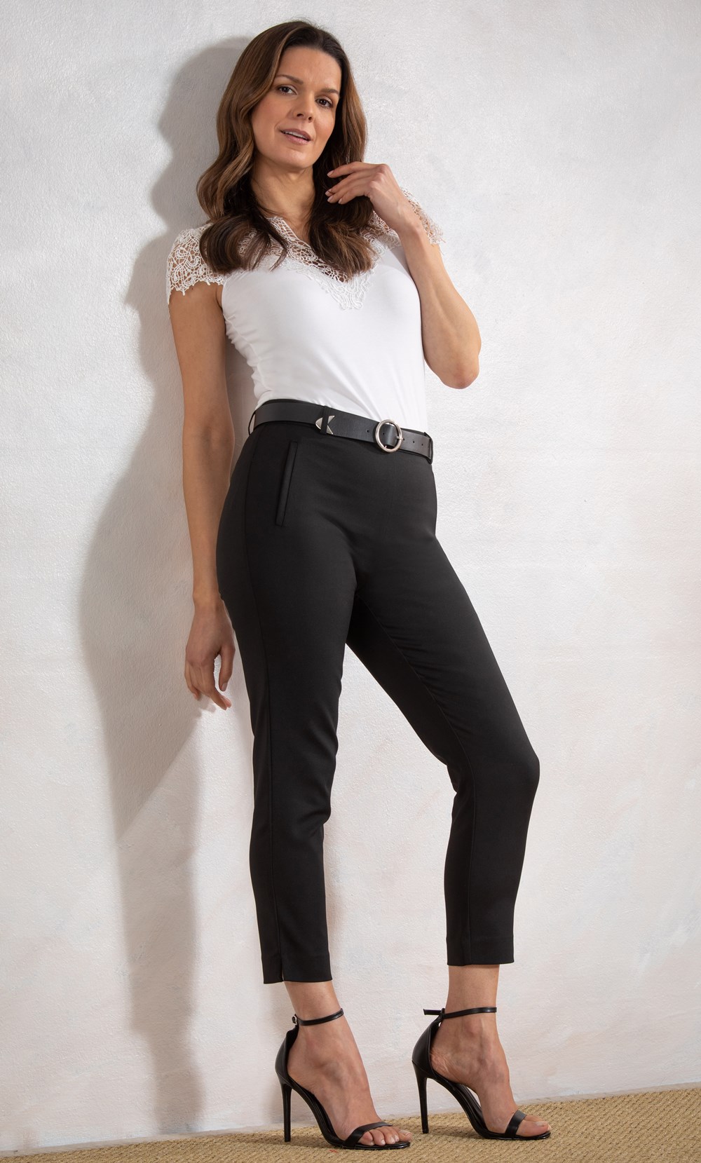 Brands - Klass Cropped Stretch Chino Trousers Black Women’s
