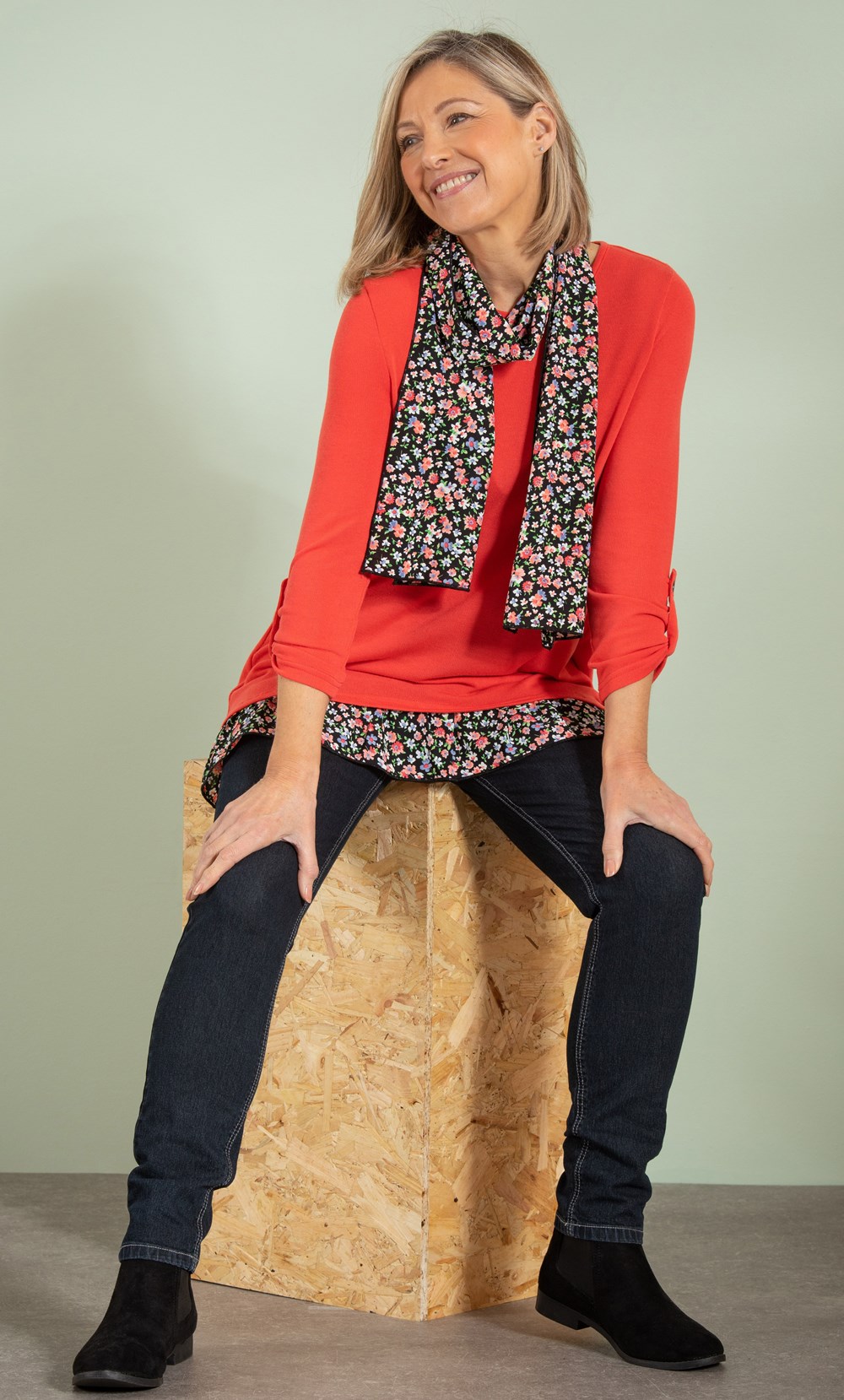 Anna Rose Knitted Top With Floral Chiffon Scarf