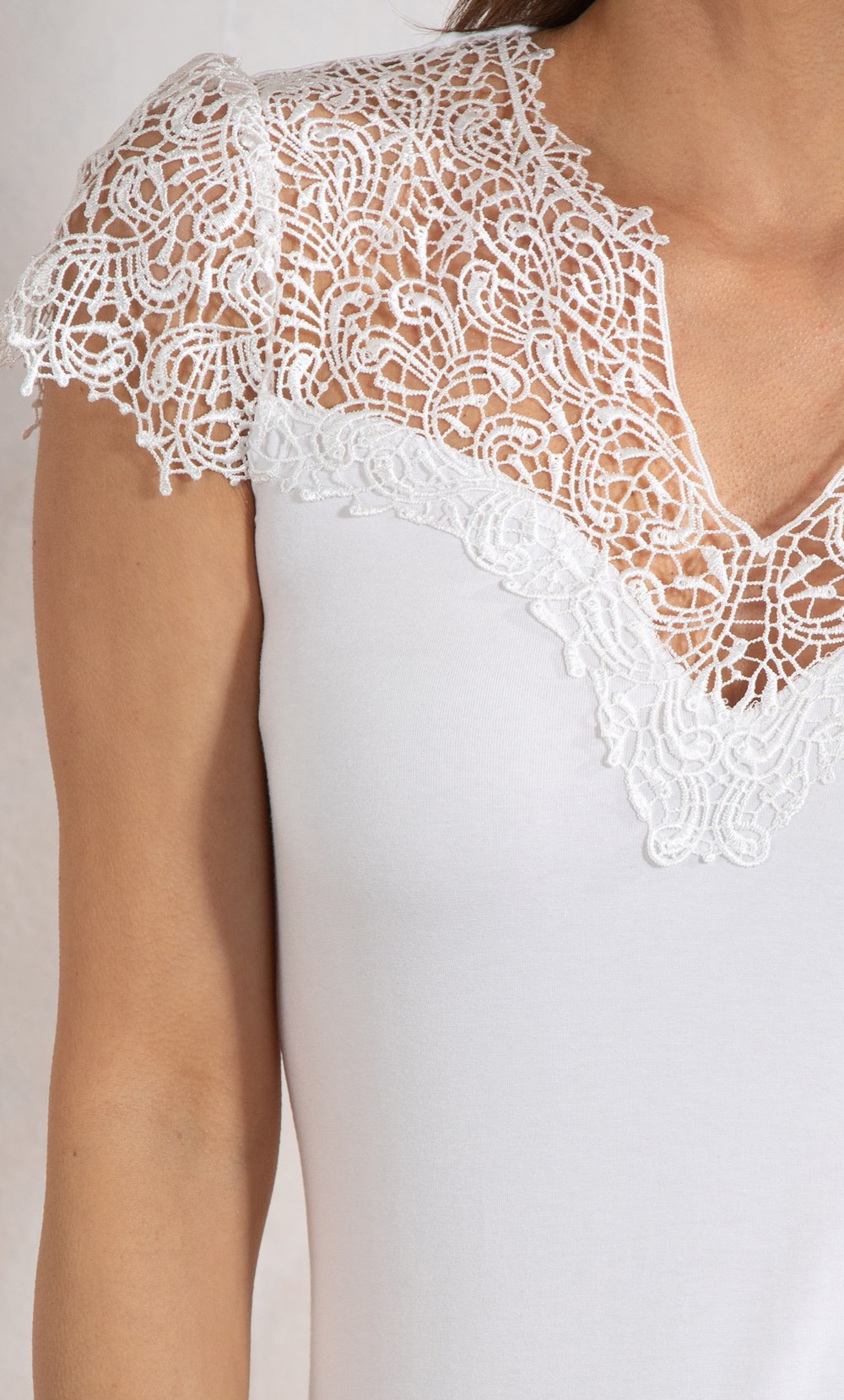 Short Sleeve Lace Trim Jersey Top