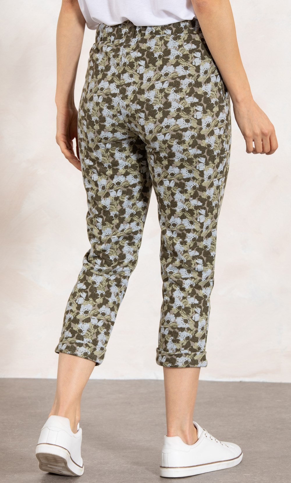 Cropped Printed Lounge Joggers