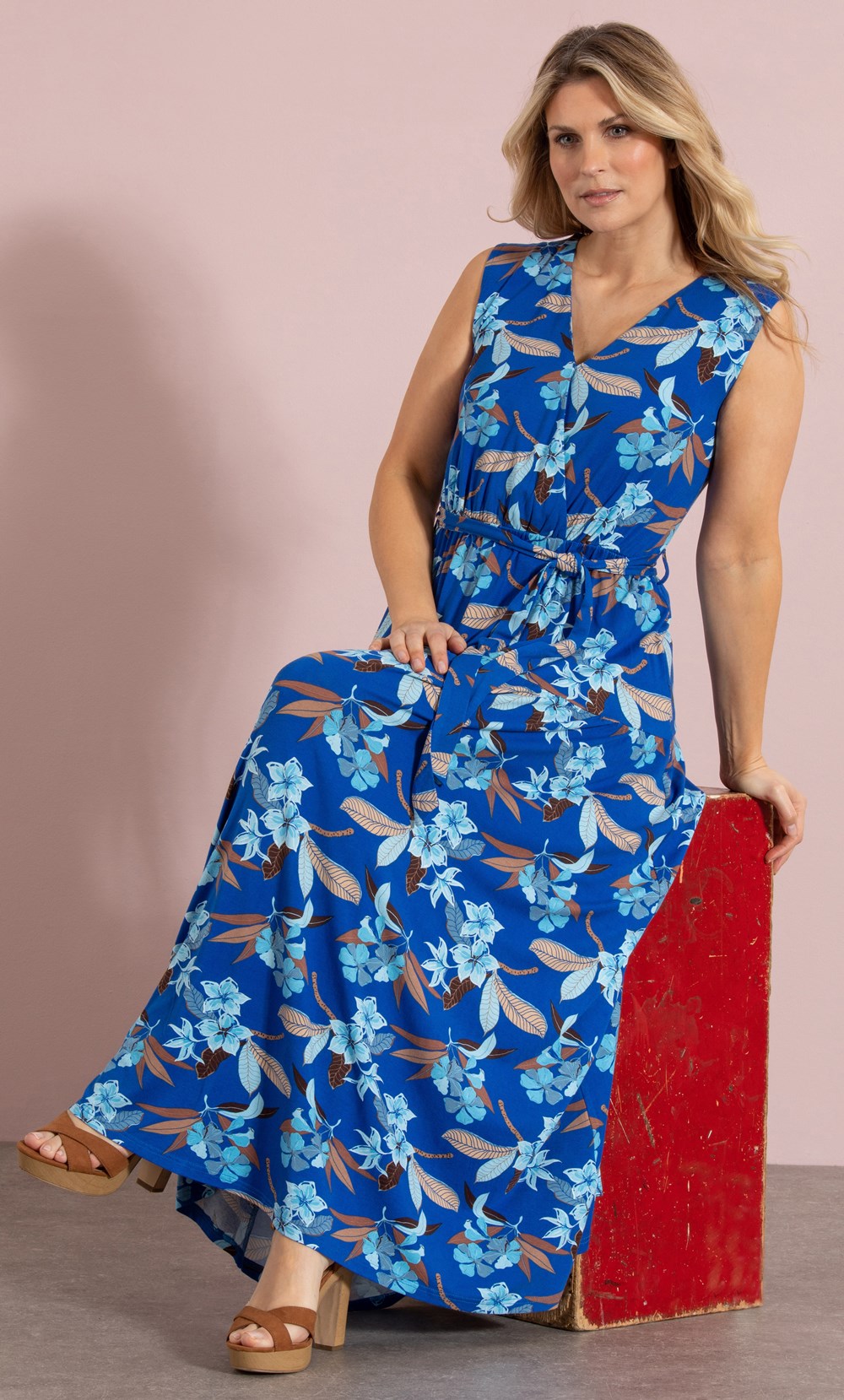 Floral Printed Sleeveless Jersey Maxi Dress