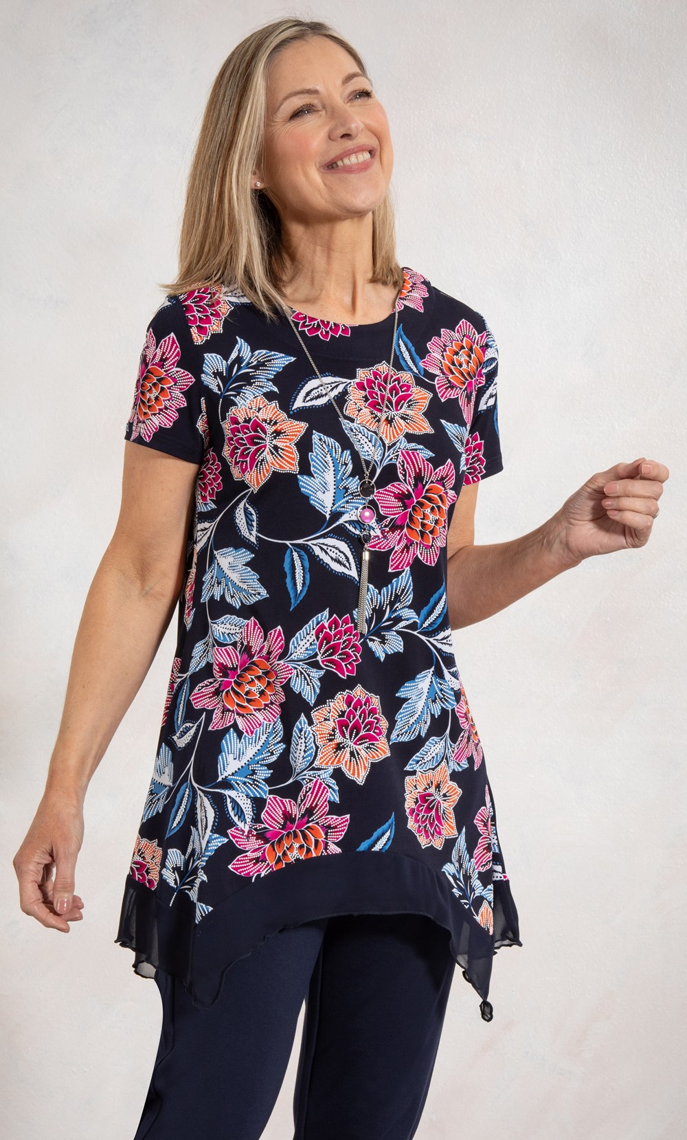 Brands - Anna Rose Anna Rose Floral Jersey Tunic Top With Necklace Navy/Pink/Multi Women’s