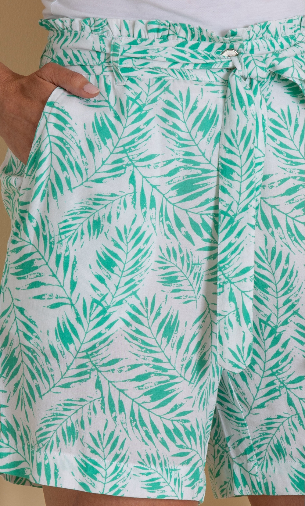 Leaf Printed Shorts