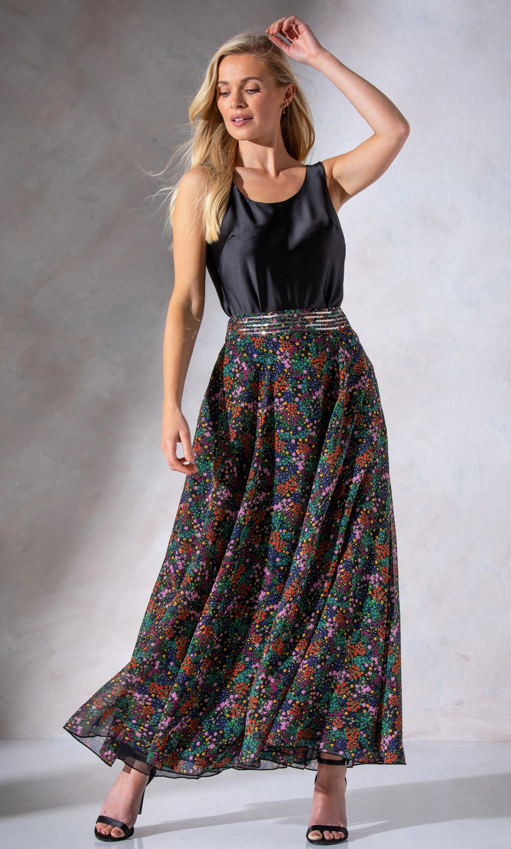 Klass Meadow Print Chiffon Maxi Skirt Black/Multi Women’s
