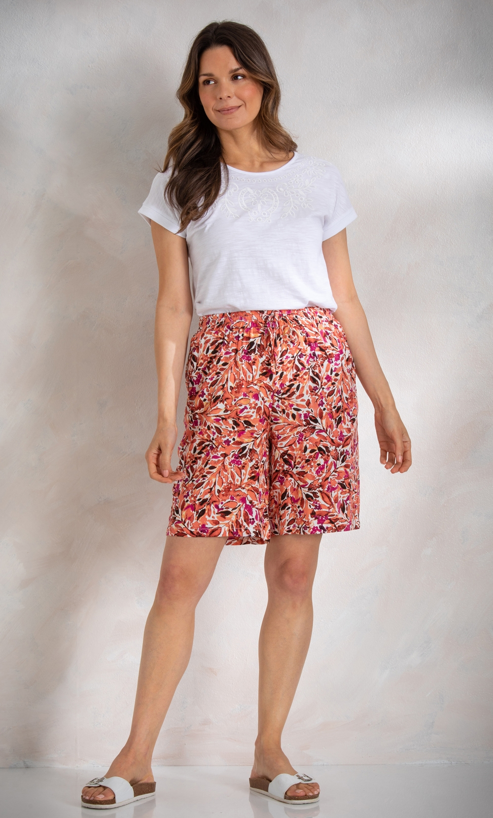 Floral Printed Pull On Shorts