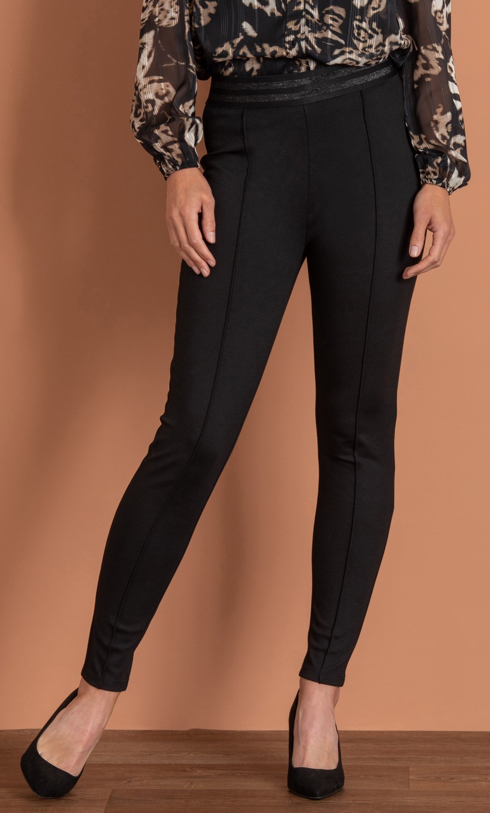 Pin Tuck Ponte Leggings