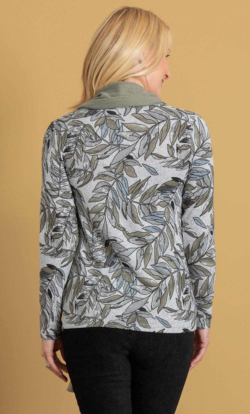 Anna Rose Printed Brushed Knit Top With Scarf