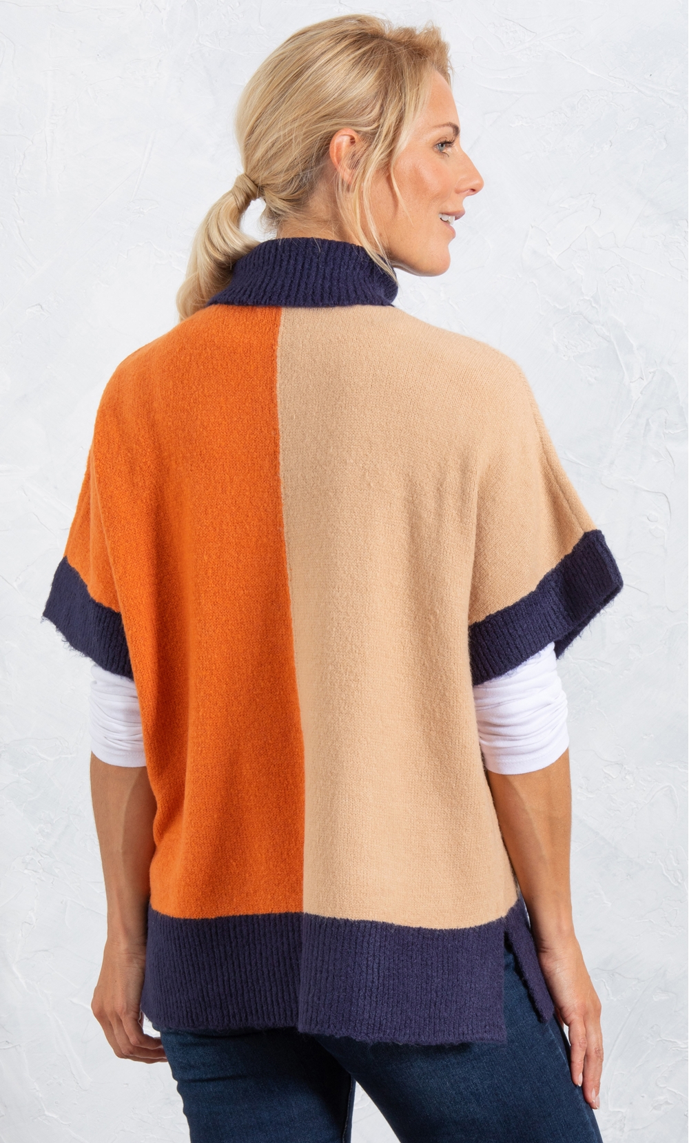 Short Sleeve Colour Block Knit Top