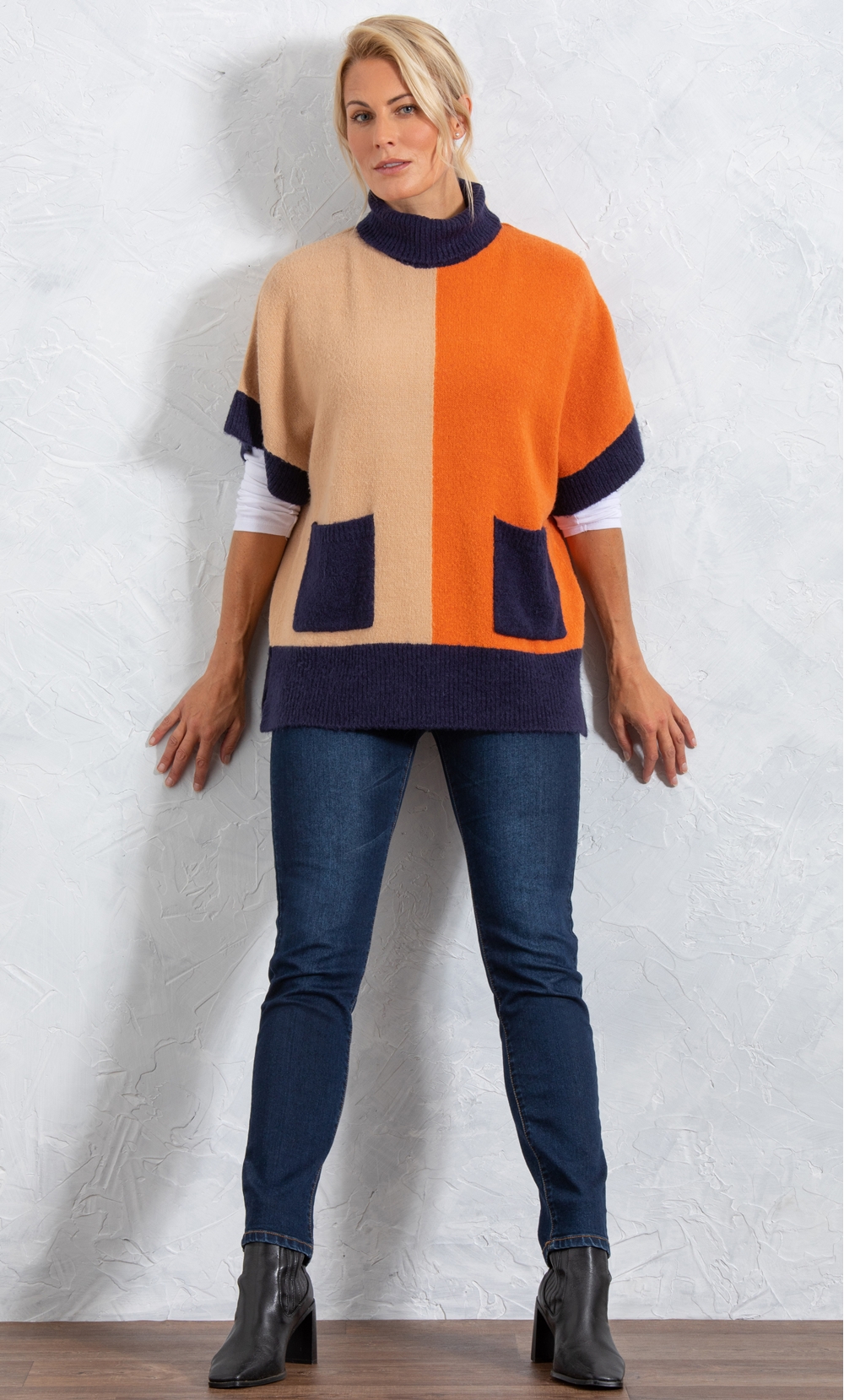 Short Sleeve Colour Block Knit Top