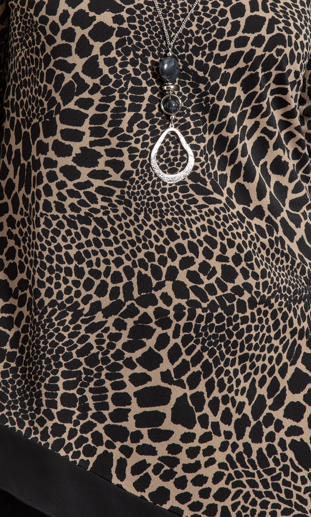 Anna Rose Animal Print Tunic With Necklace