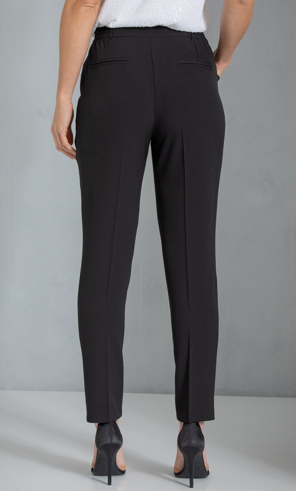Black High Waist Tapered Trousers | New Look