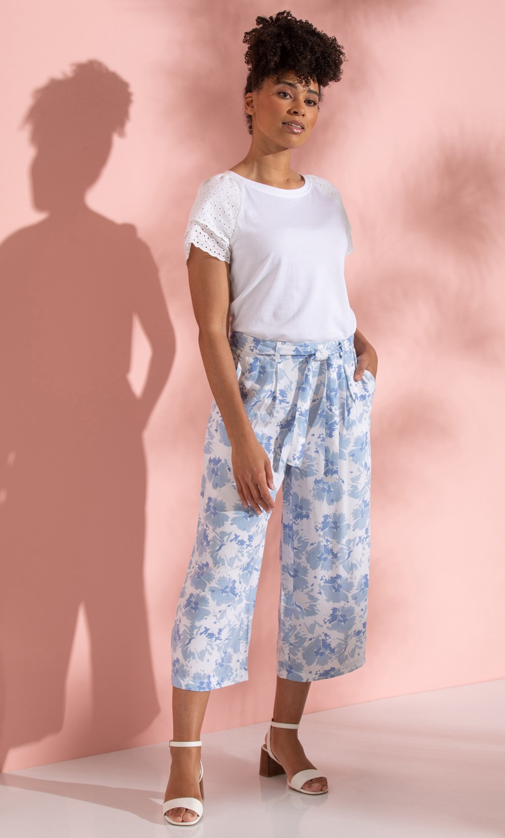 Cropped Wide Leg Printed Trousers