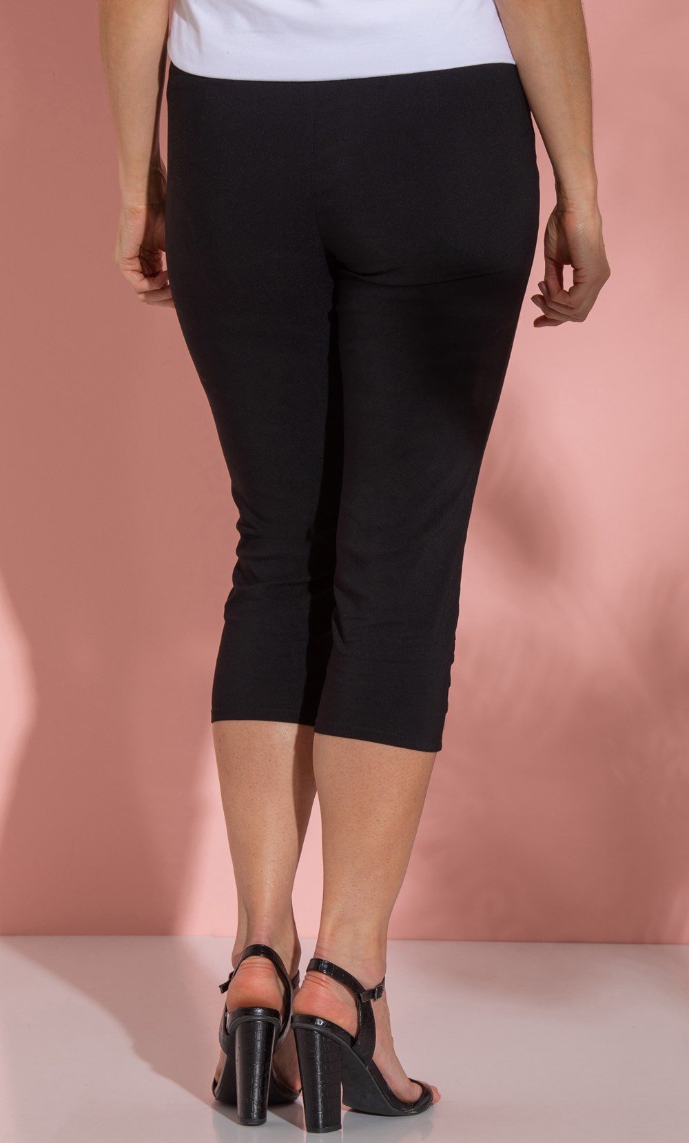 Bianca Siena Cropped Trousers Green | Cilento Designer Wear
