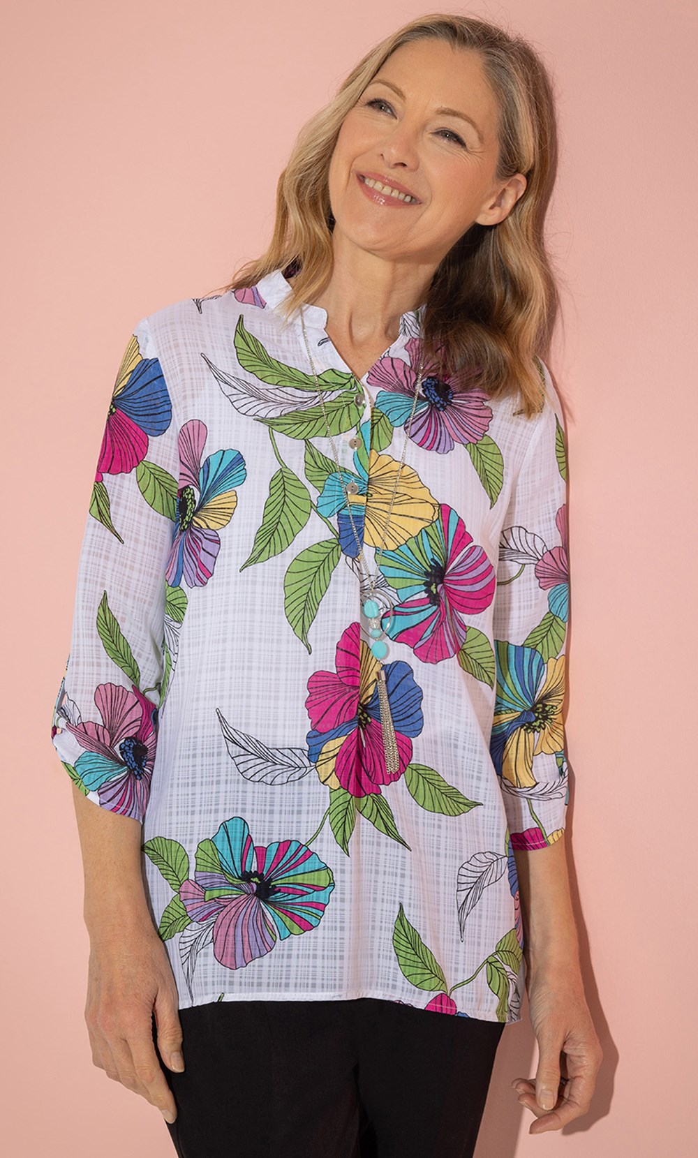 Anna Rose Garden Print Top With Necklace