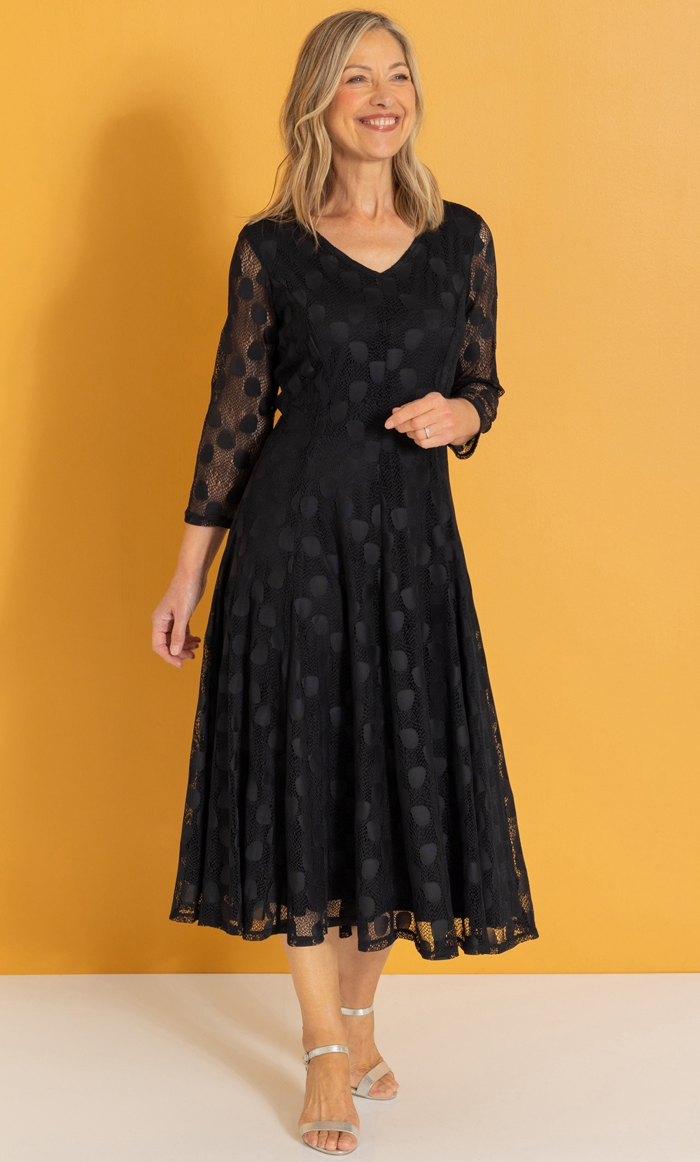 Anna Rose Panelled Lace Midi Dress in Black | Klass