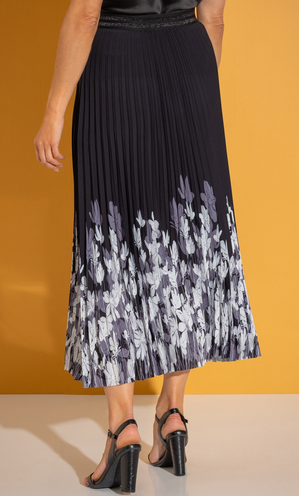 Floral Border Print Pleated Midi Skirt