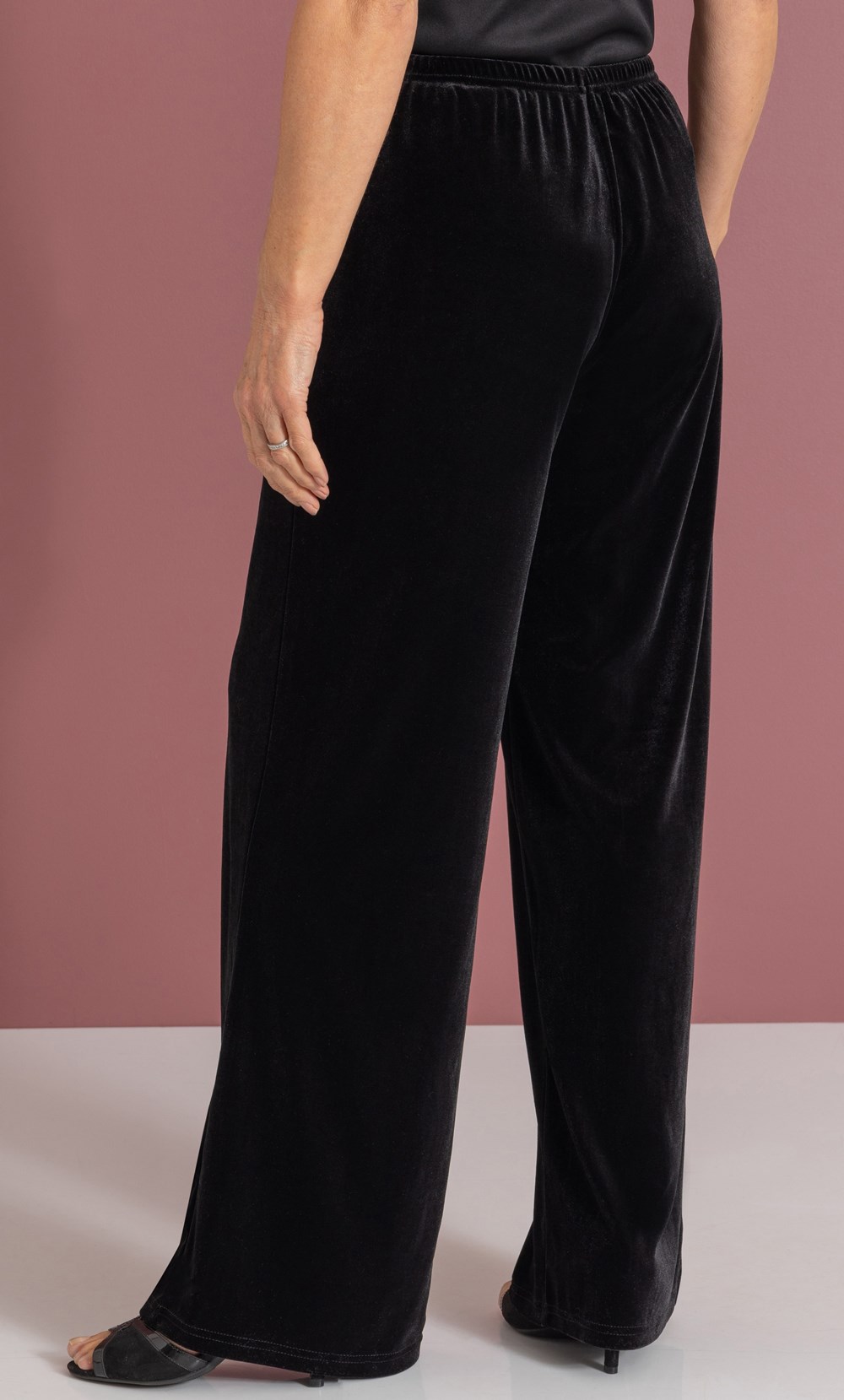 Anna Rose Wide Leg Pull On Trousers -