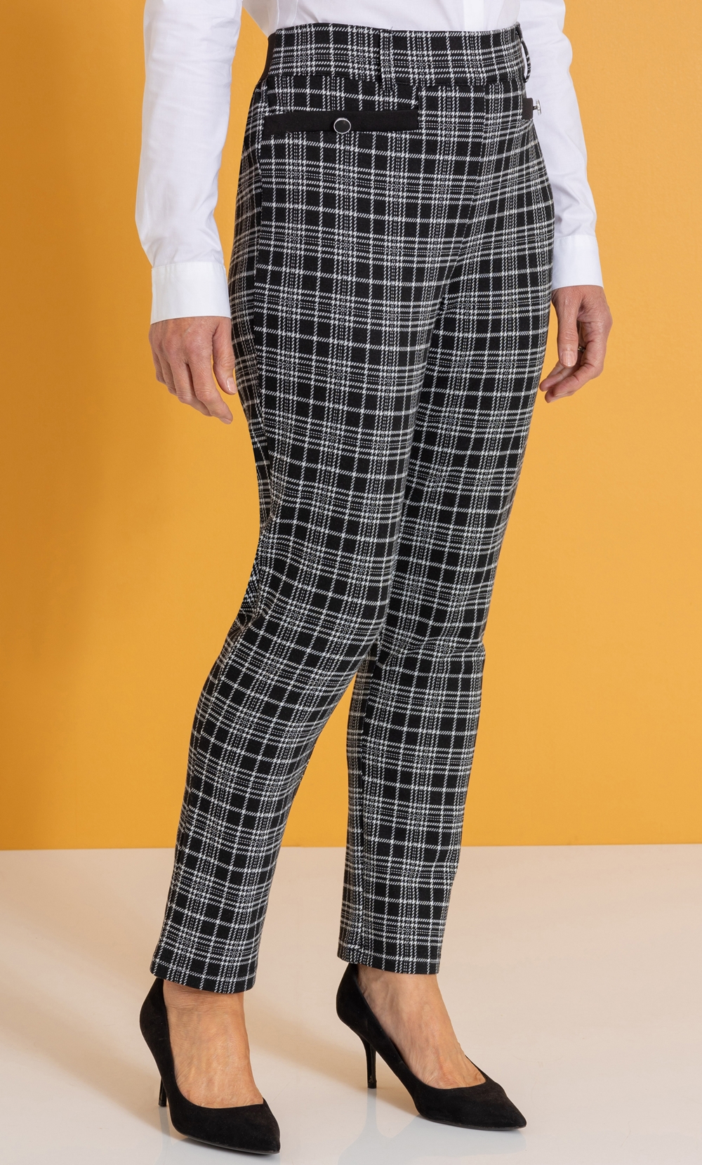 Anna Rose Pull On Check Trousers