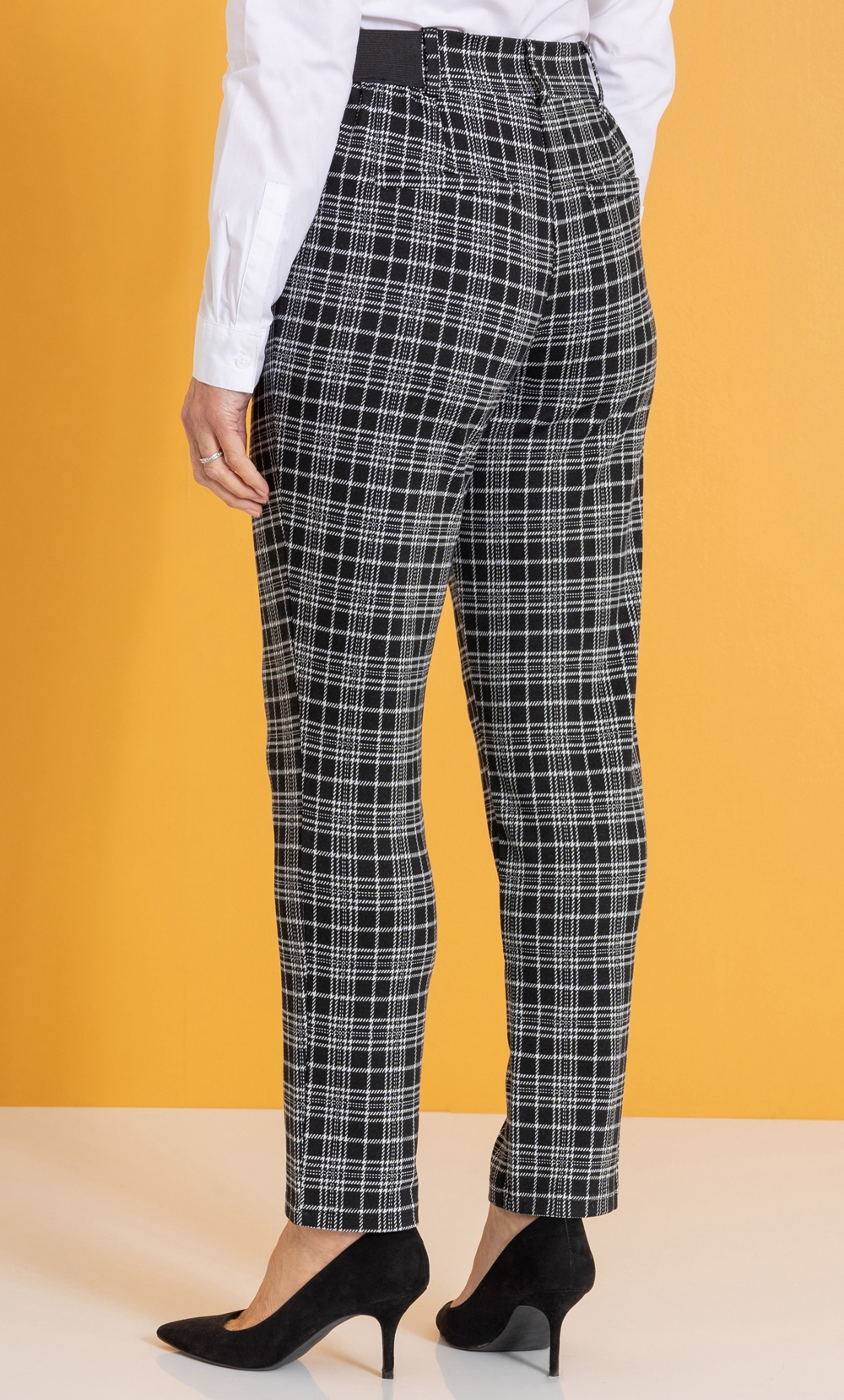 Anna Rose Pull On Check Trousers