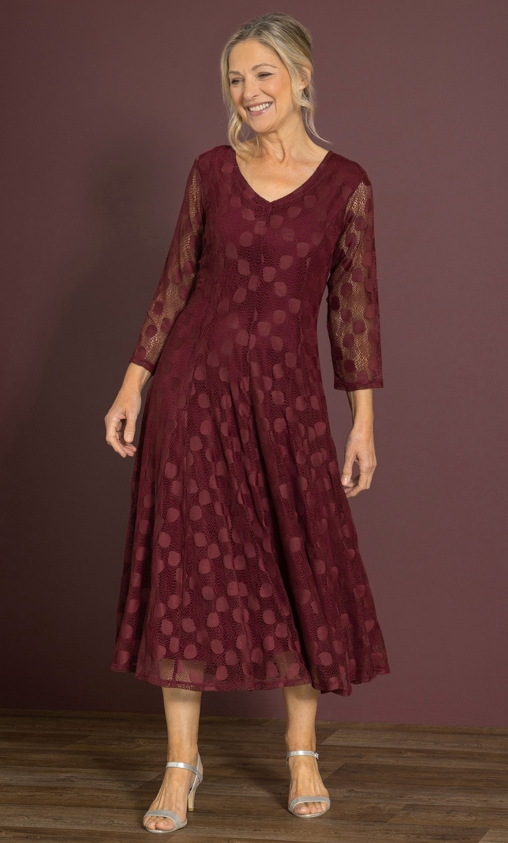 Anna Rose Panelled Lace Midi Dress