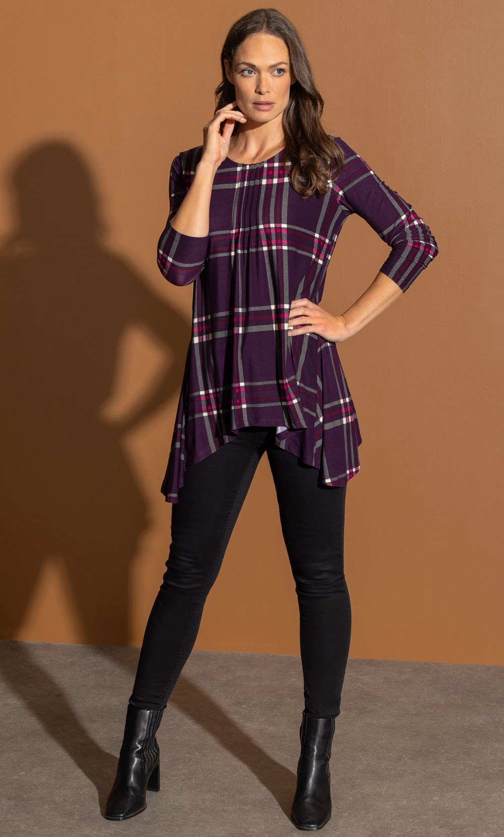 Checked Hanky Hem Jersey Top