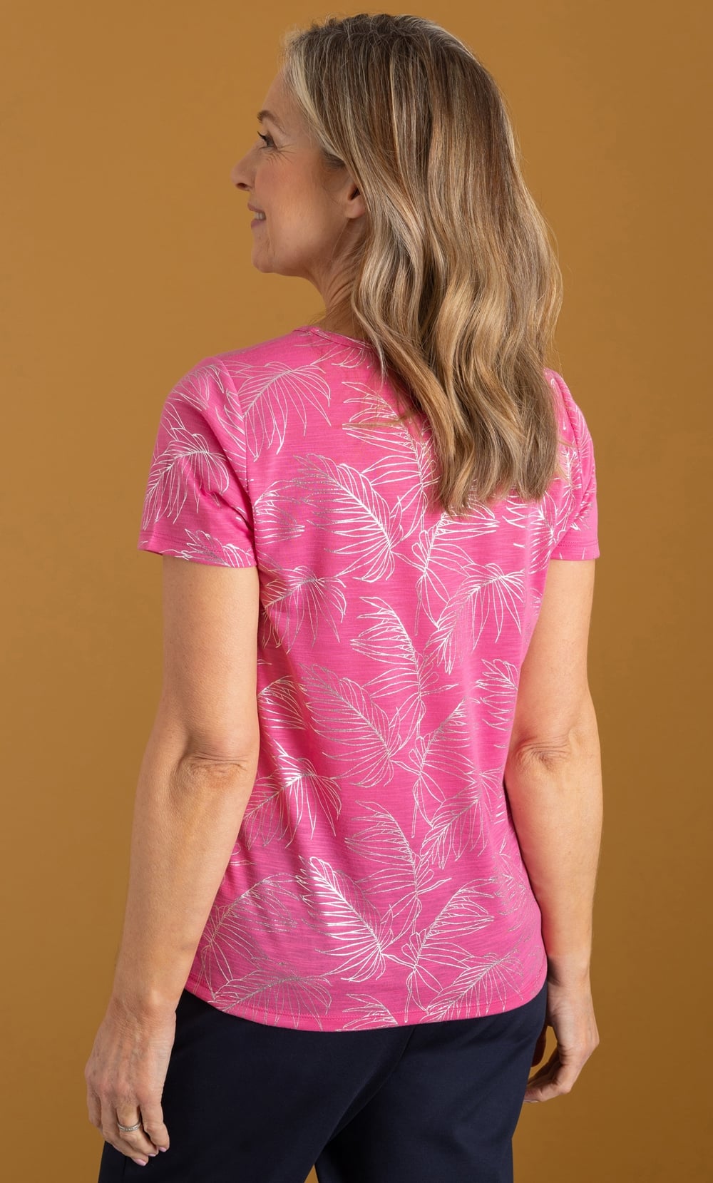 Anna Rose Foil Printed Jersey Top In Pink Klass anna-rose-foil-printed-jersey-top-in-pink-klass