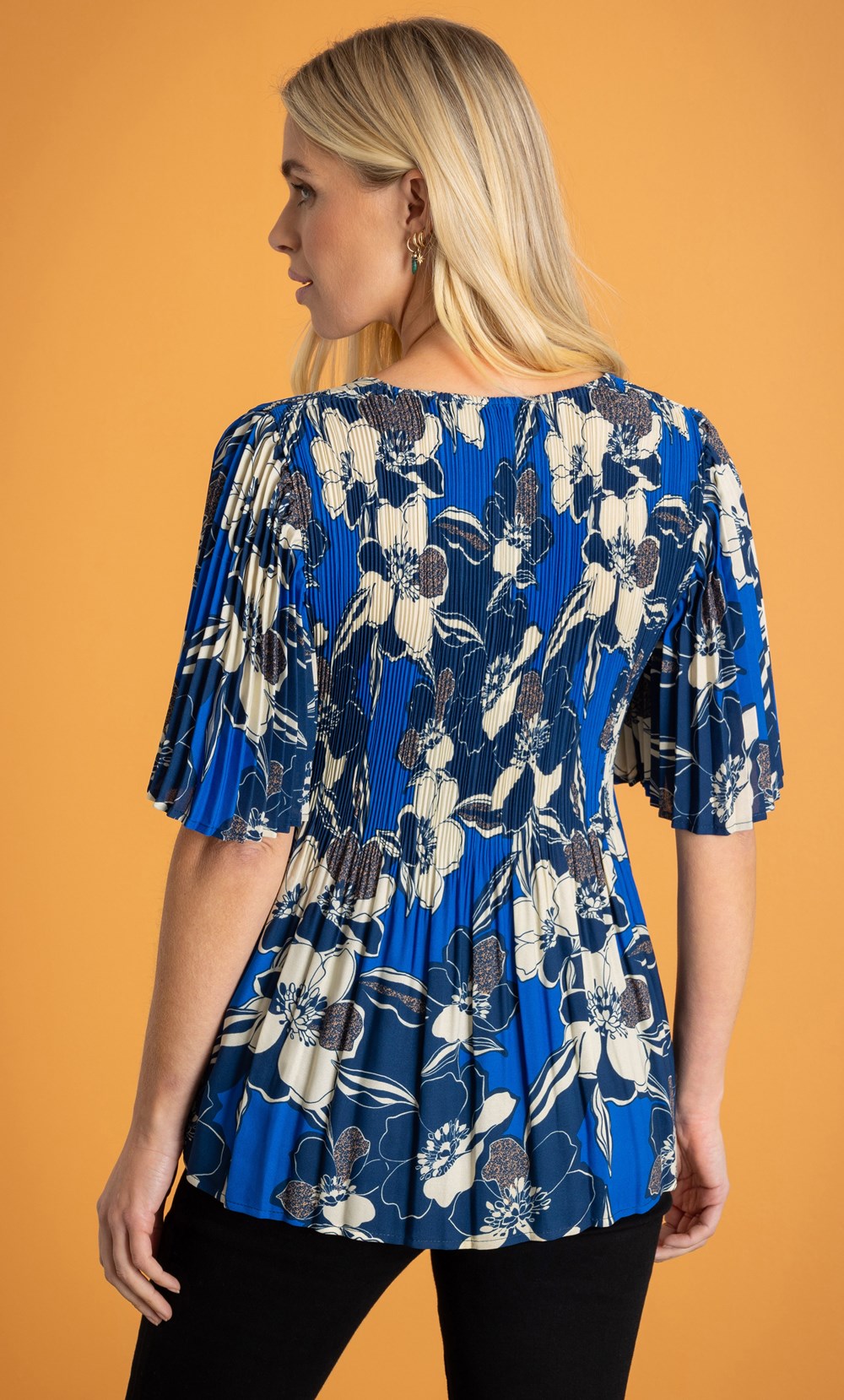Floral Print Pleated Short Sleeve Top