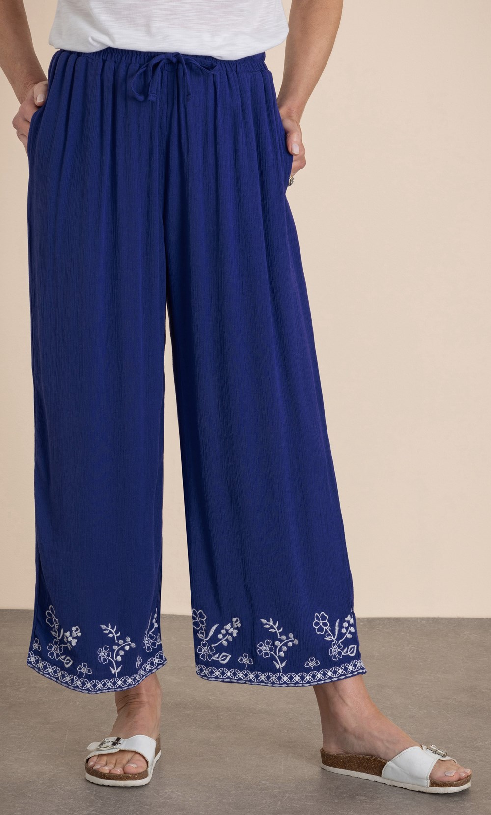 AINO Floral Print Wide Leg Crop Trousers Orange Aria-Dalia-332 main image 1