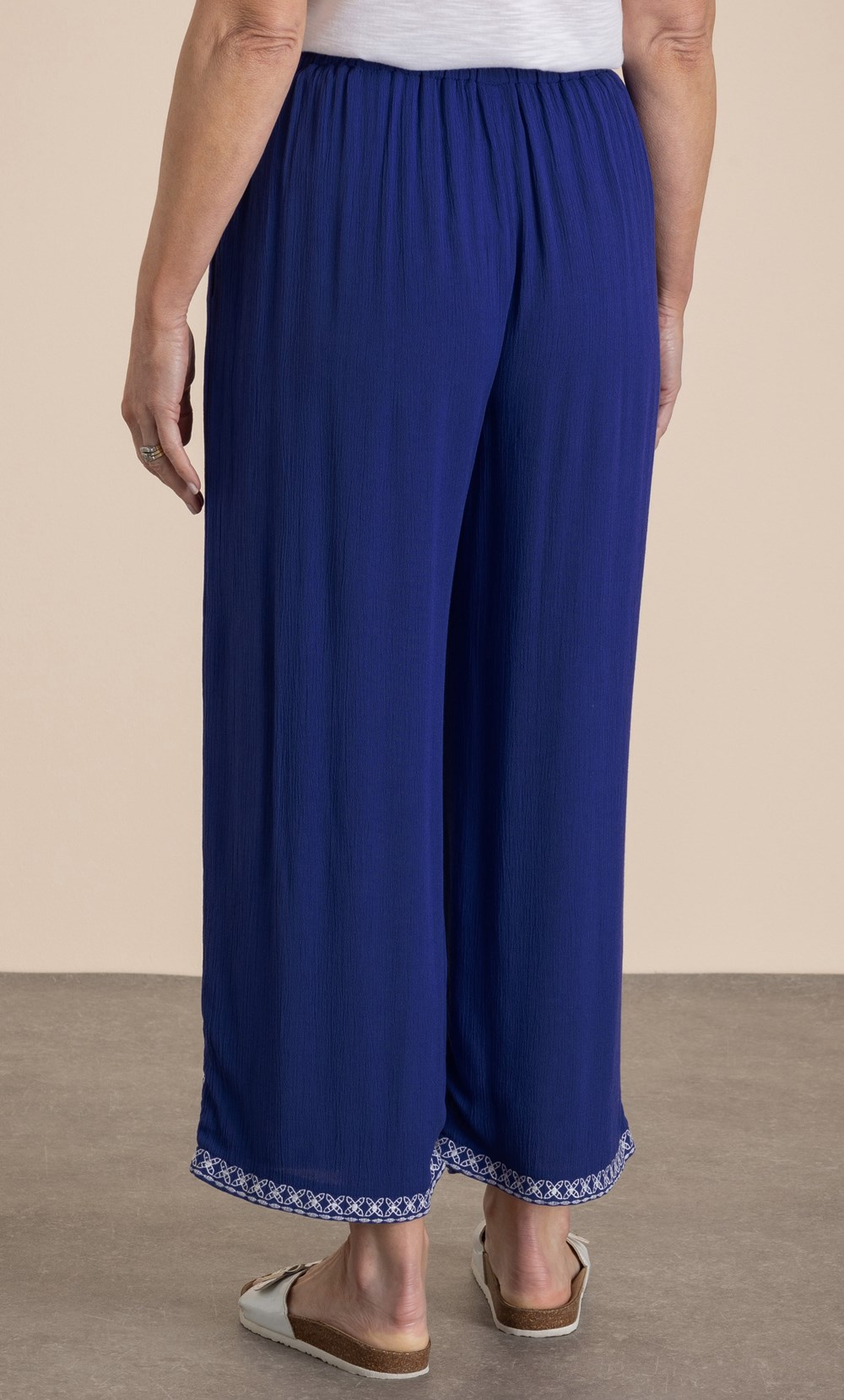 Anna Rose Embroidered Wide Leg Cropped Trousers