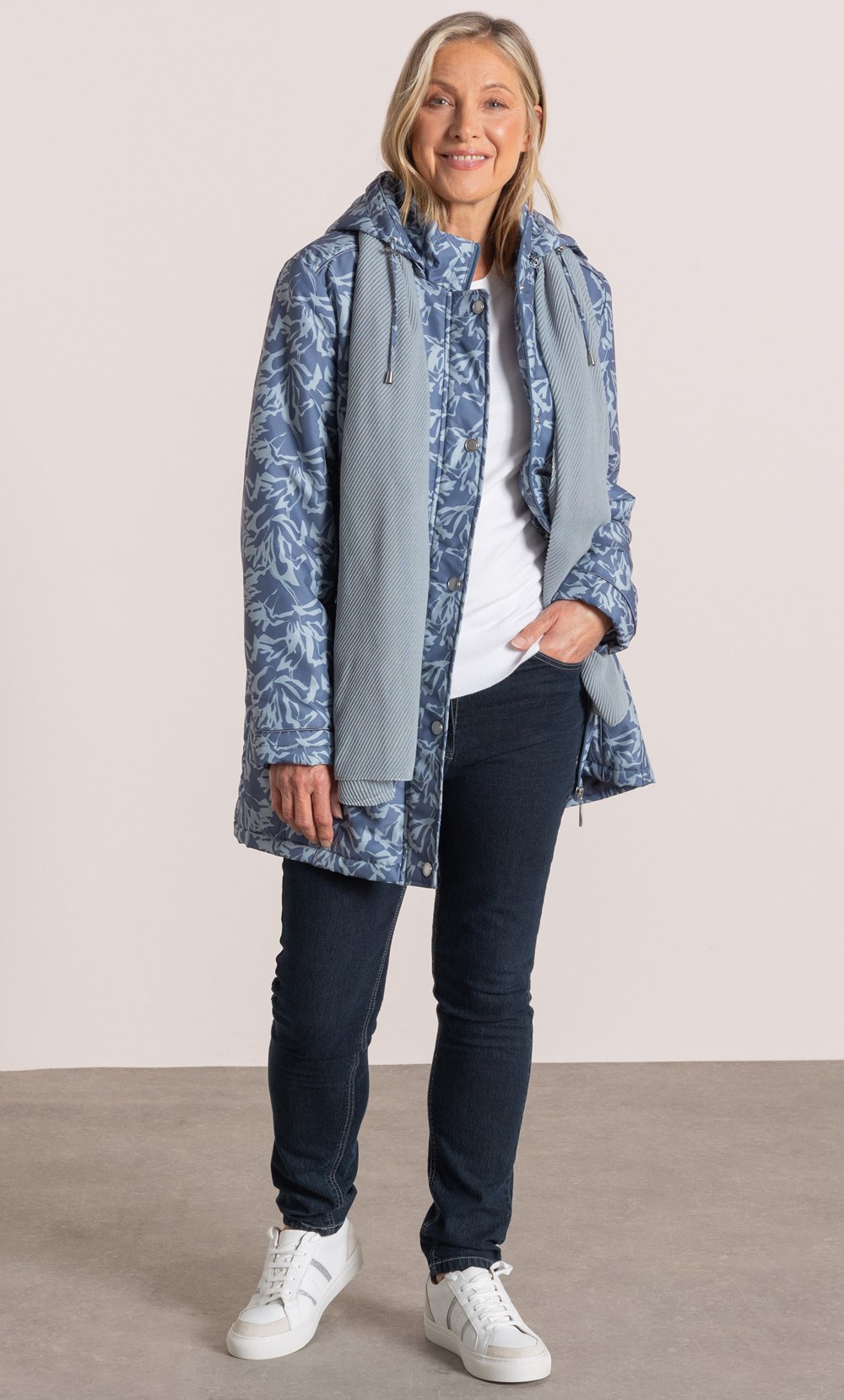 Anna Rose Printed Coat With Scarf