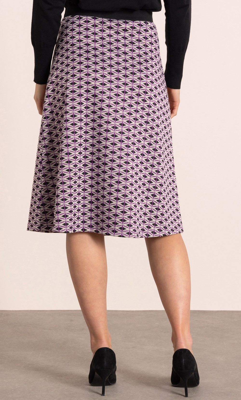 Pull On Knitted Jacquard Skirt