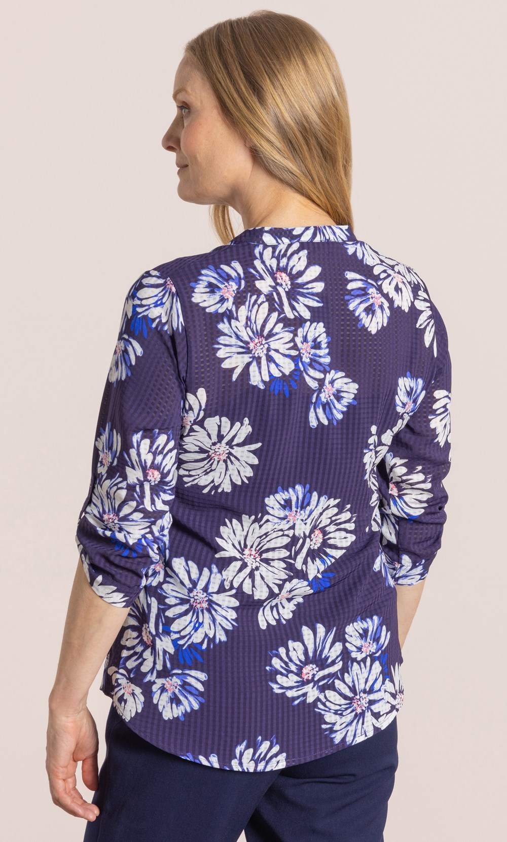 Anna Rose Printed Blouse With Necklace