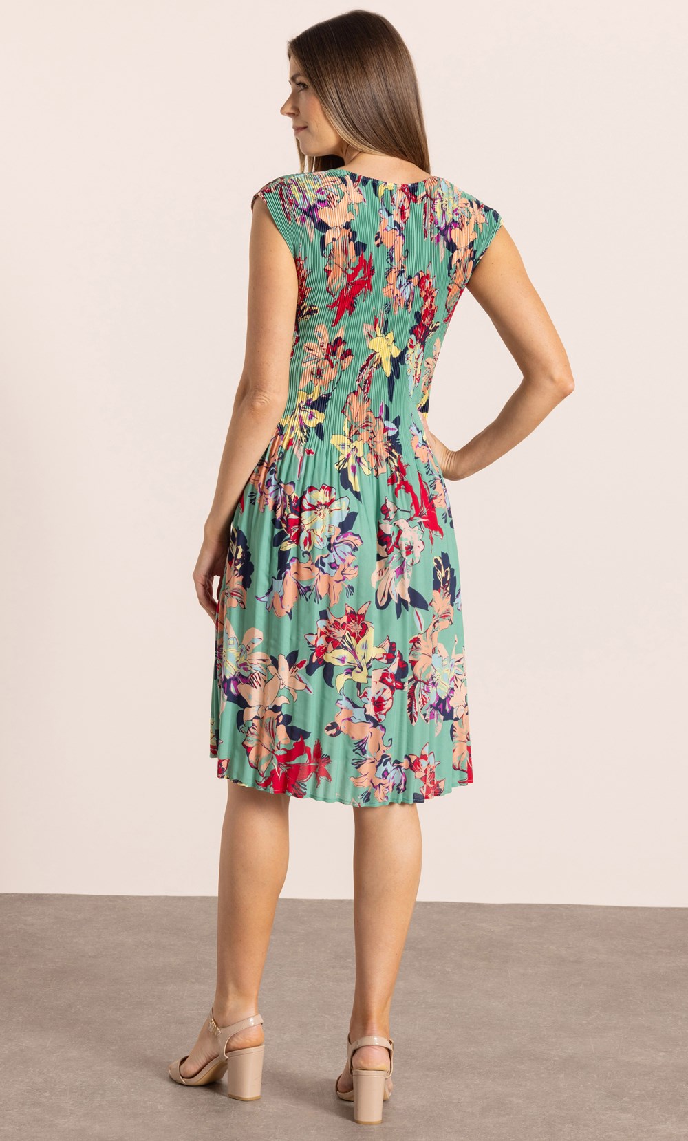 Bouquet Print Pleated Dress