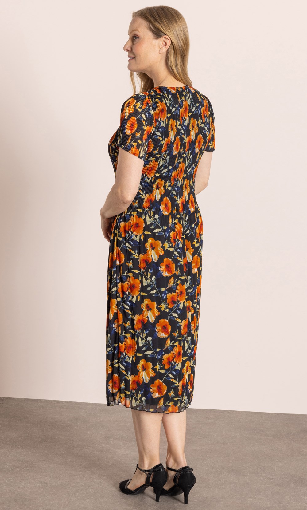 Anna Rose Pleated Garden Print Dress