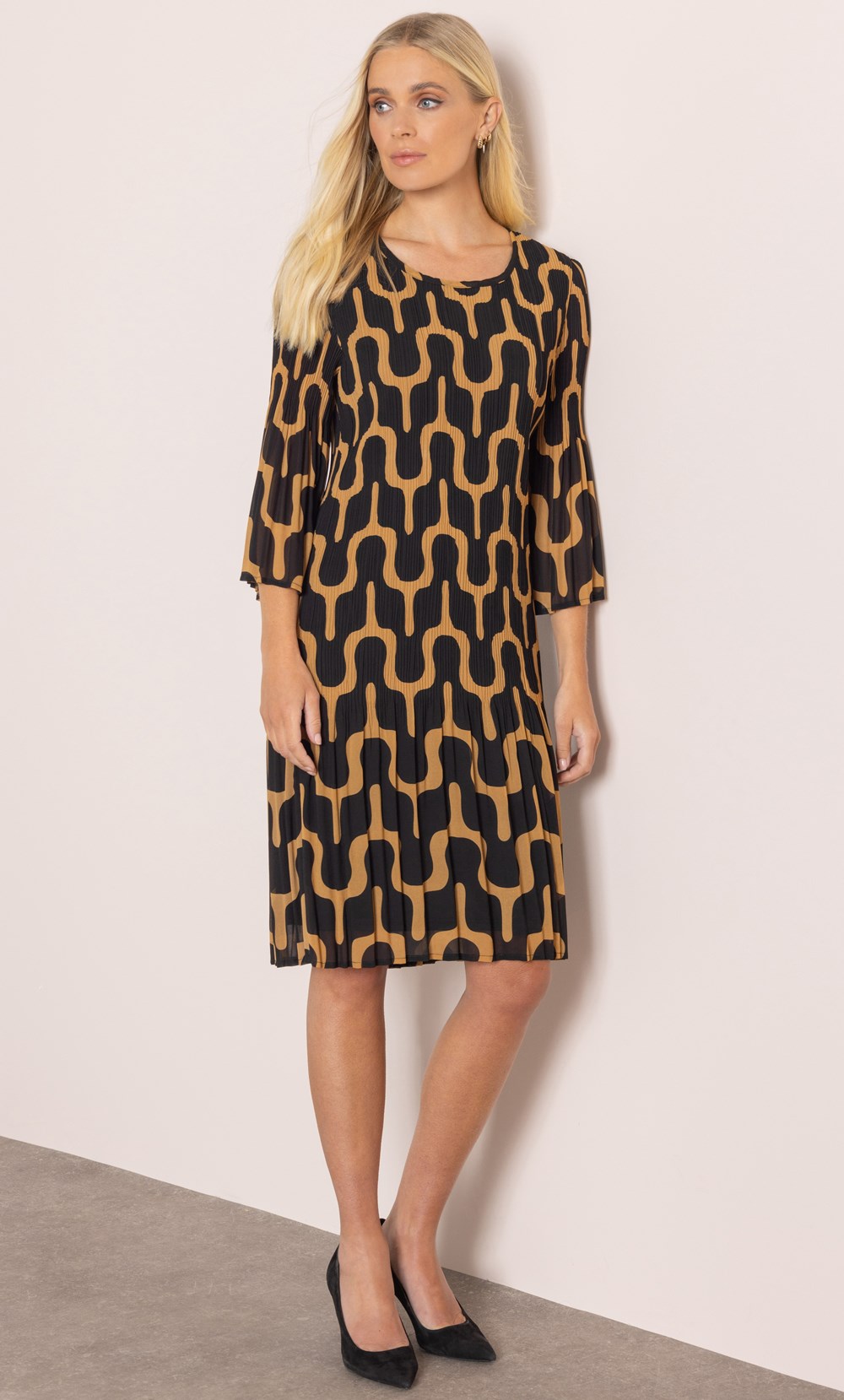 Abstract Print Pleated Dress