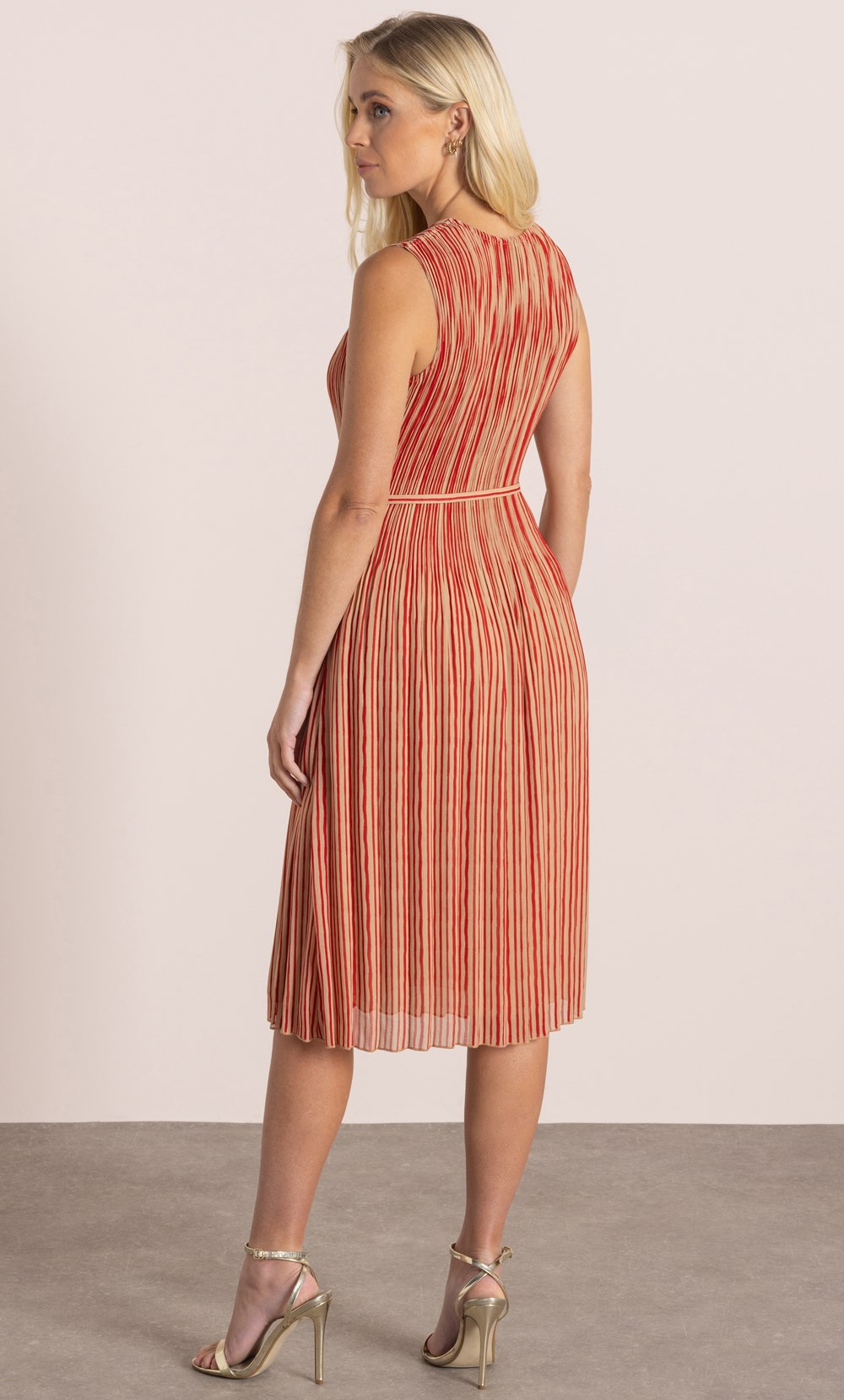 Sleeveless Striped Pleated Dress